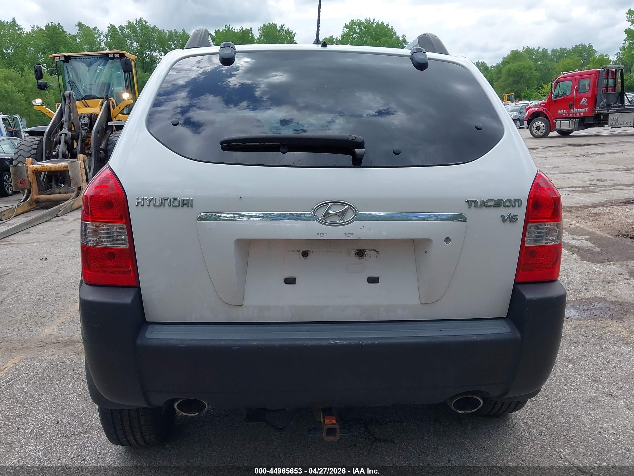 2007 Hyundai Tucson Limited/se White vin: KM8JN12D47U638603