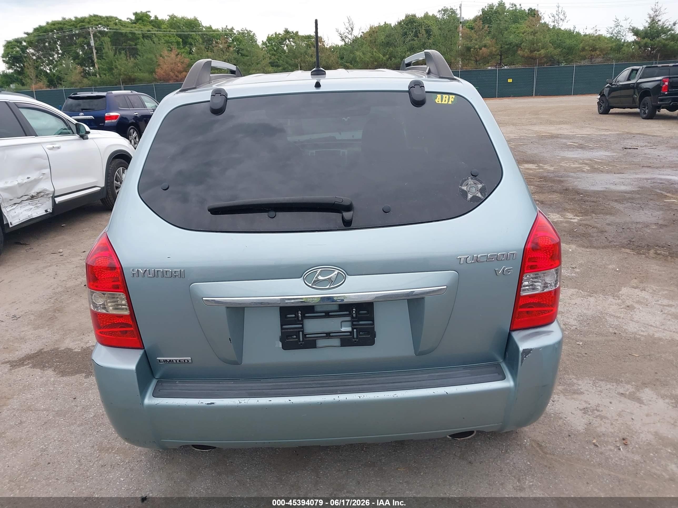 2009 Hyundai Tucson Limited V6 Light Blue vin: KM8JN12D49U948012