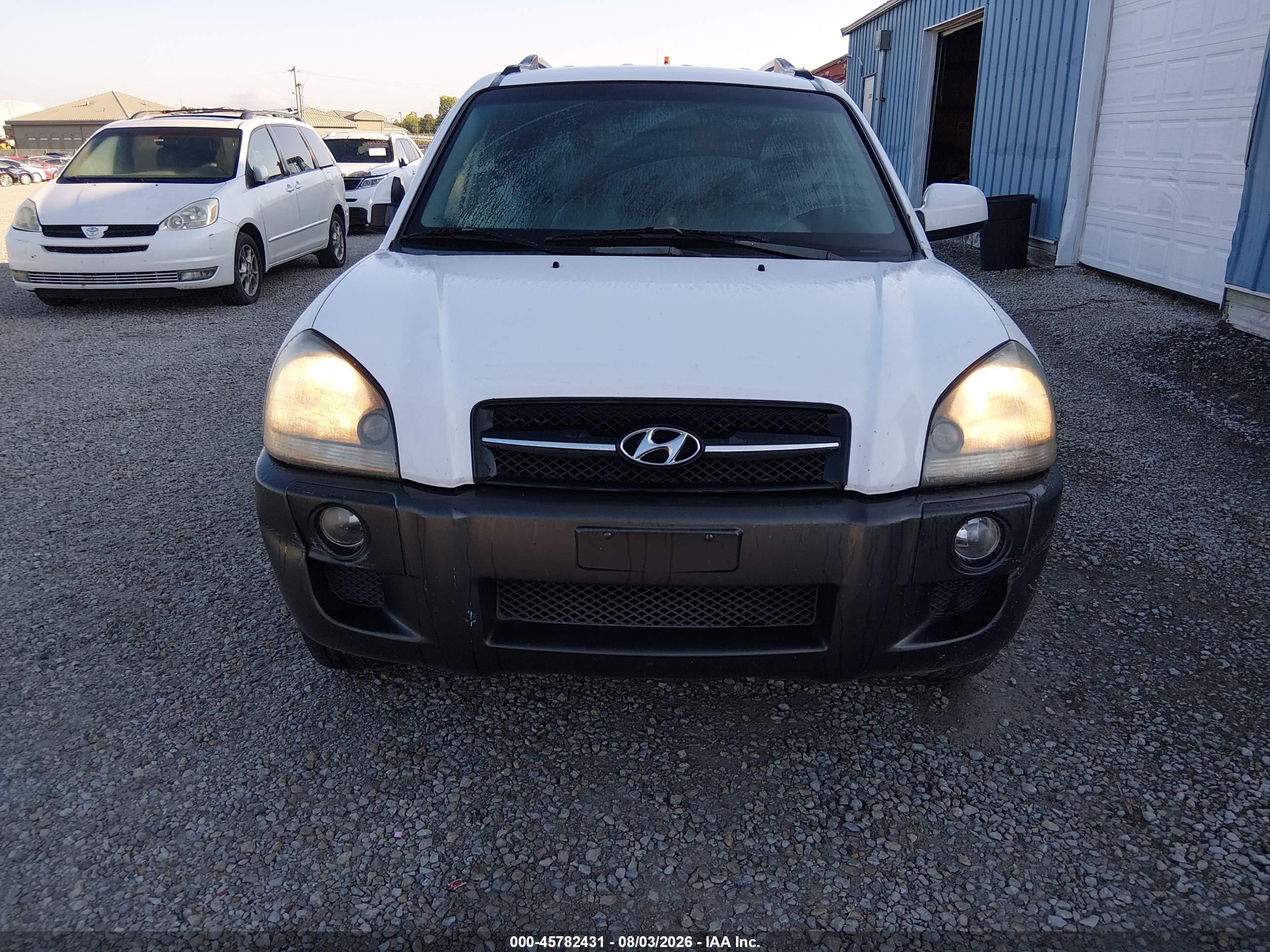 2005 Hyundai Tucson Gls/lx White vin: KM8JN12D55U083528