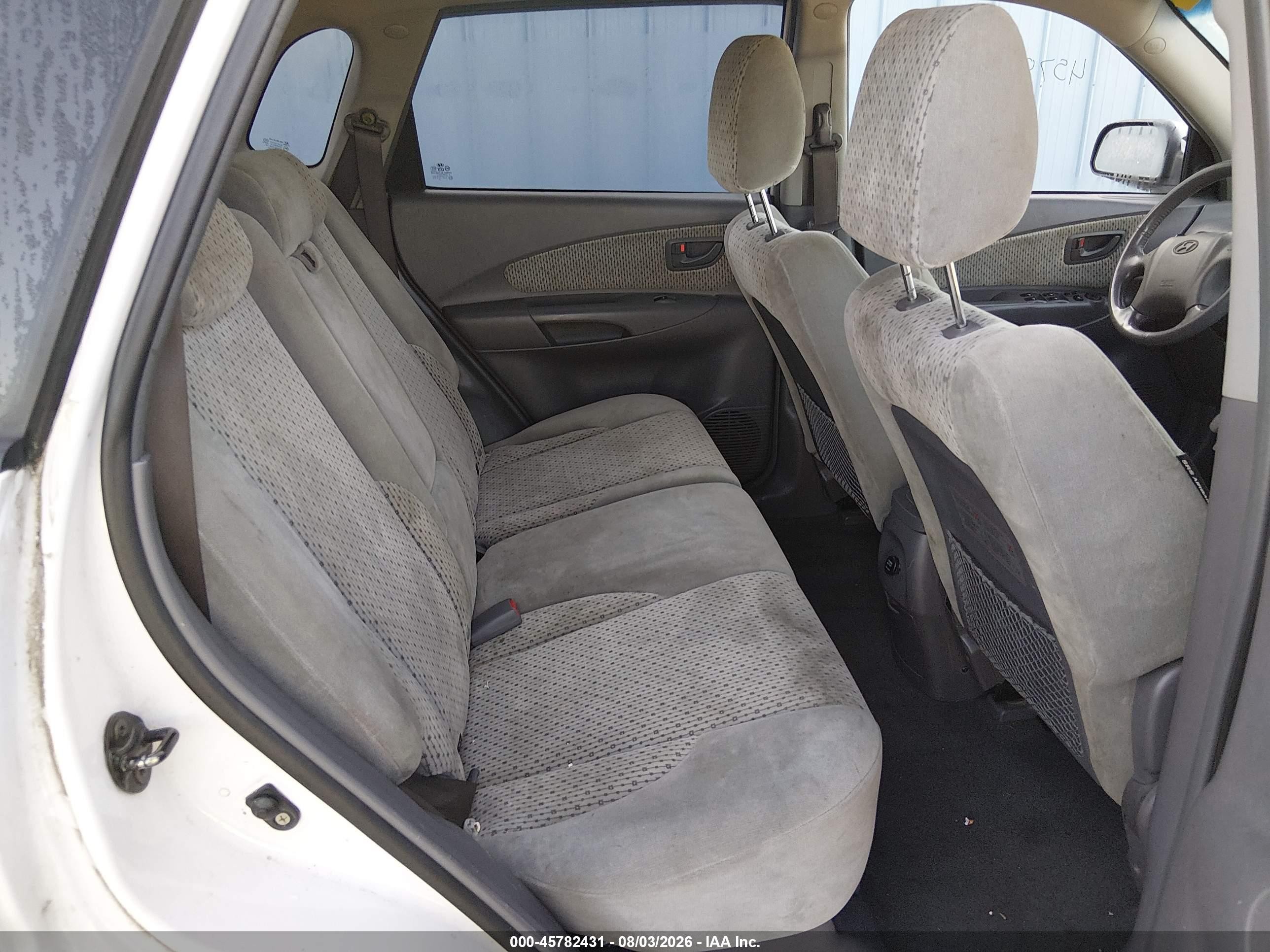 2005 Hyundai Tucson Gls/lx White vin: KM8JN12D55U083528