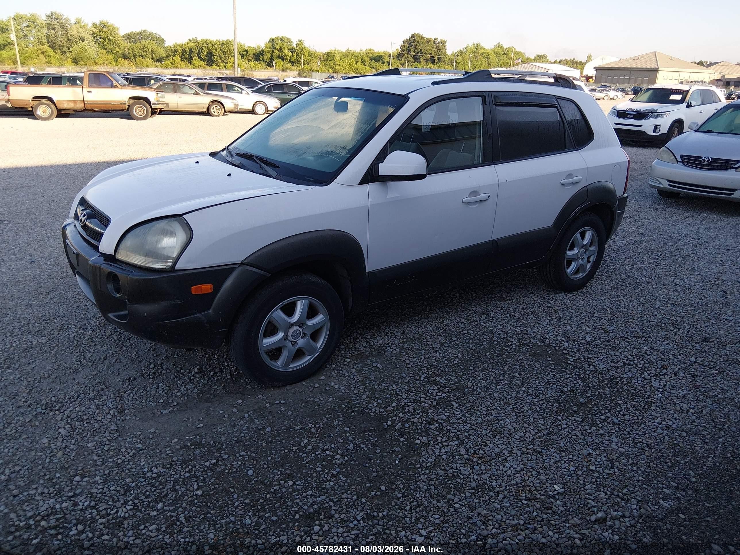 2005 Hyundai Tucson Gls/lx White vin: KM8JN12D55U083528