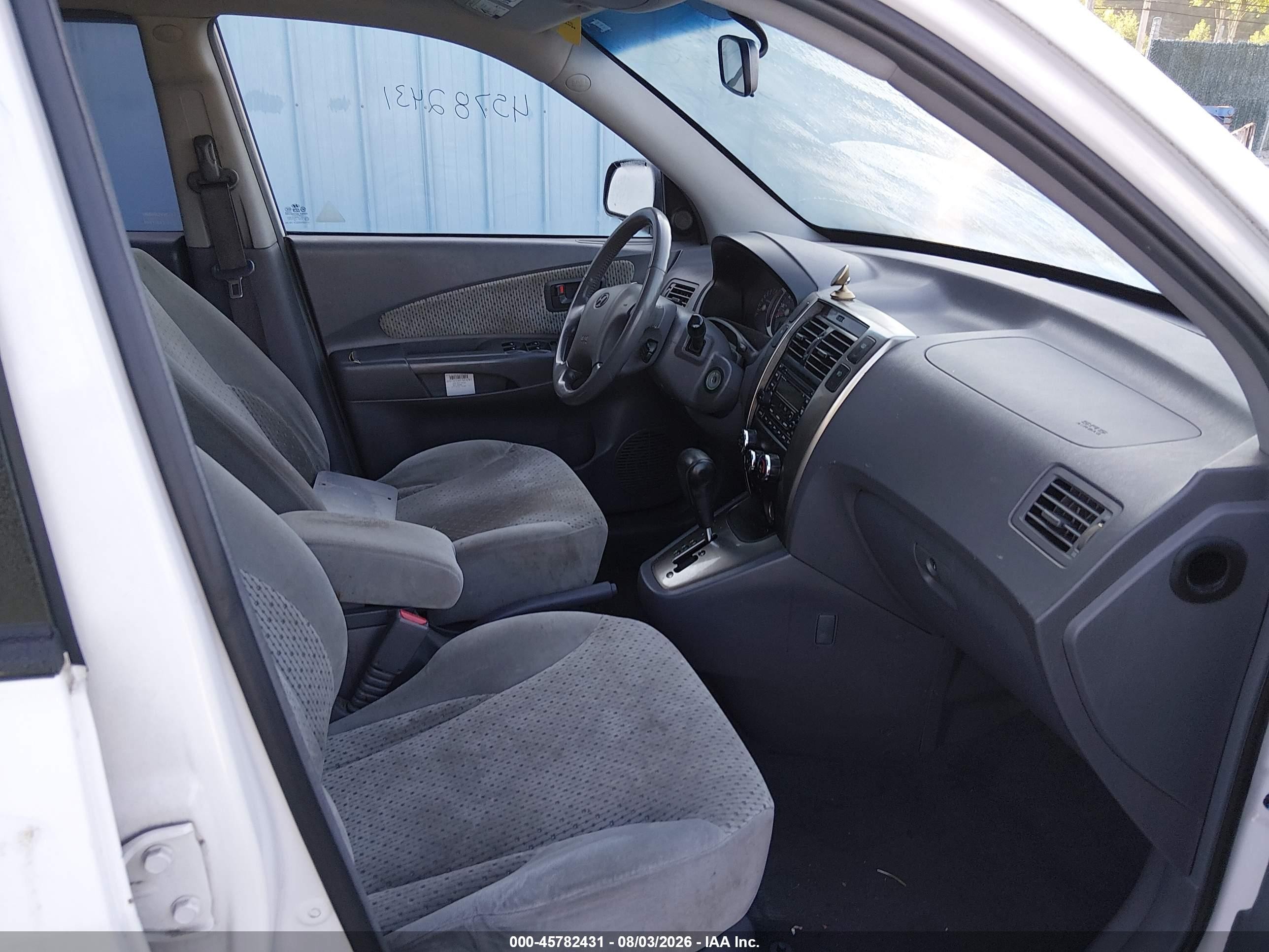 2005 Hyundai Tucson Gls/lx White vin: KM8JN12D55U083528