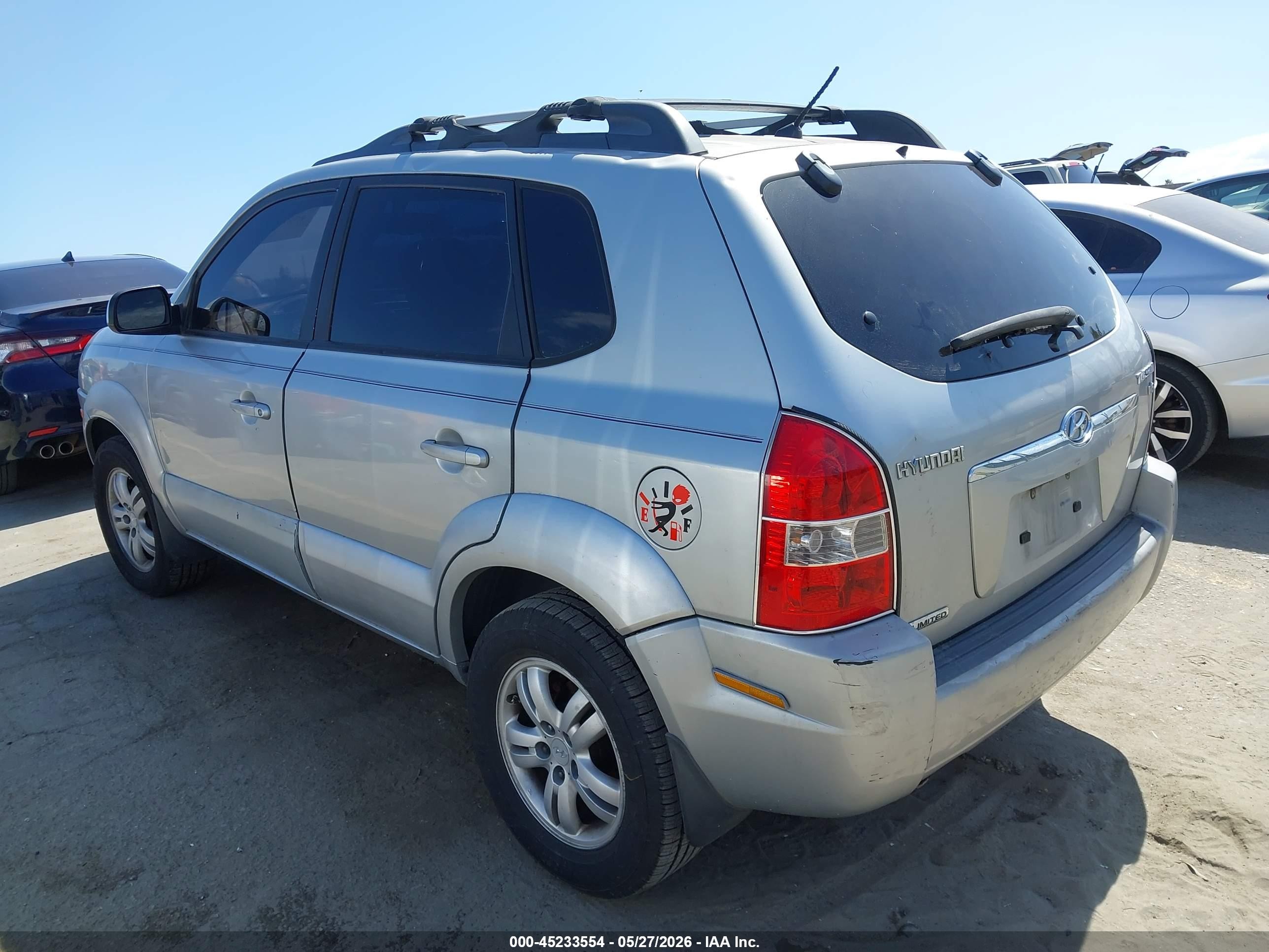 2008 Hyundai Tucson Silver vin: KM8JN12D58U755804