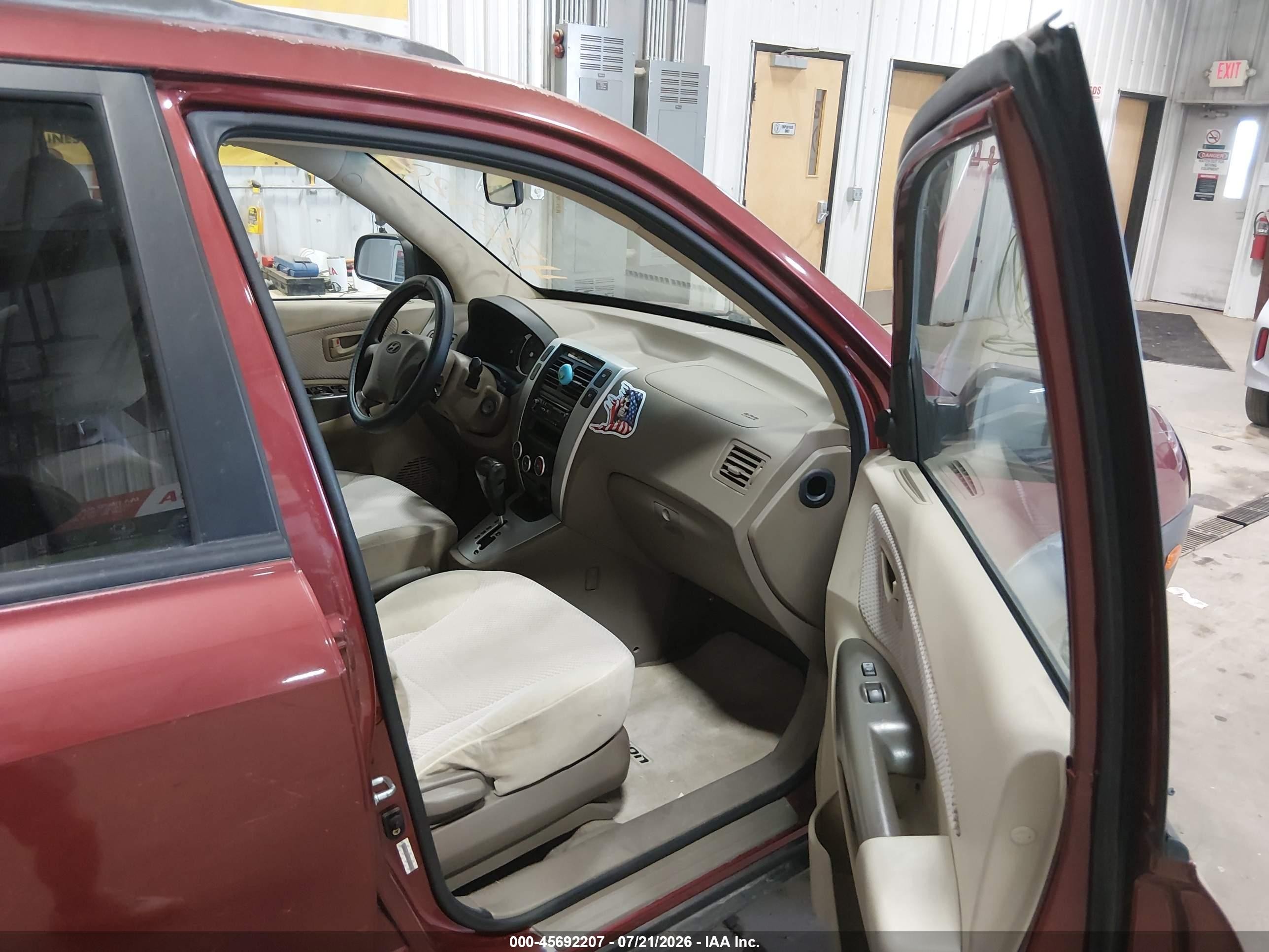 2008 Hyundai Tucson Limited V6/se Red vin: KM8JN12D58U895898