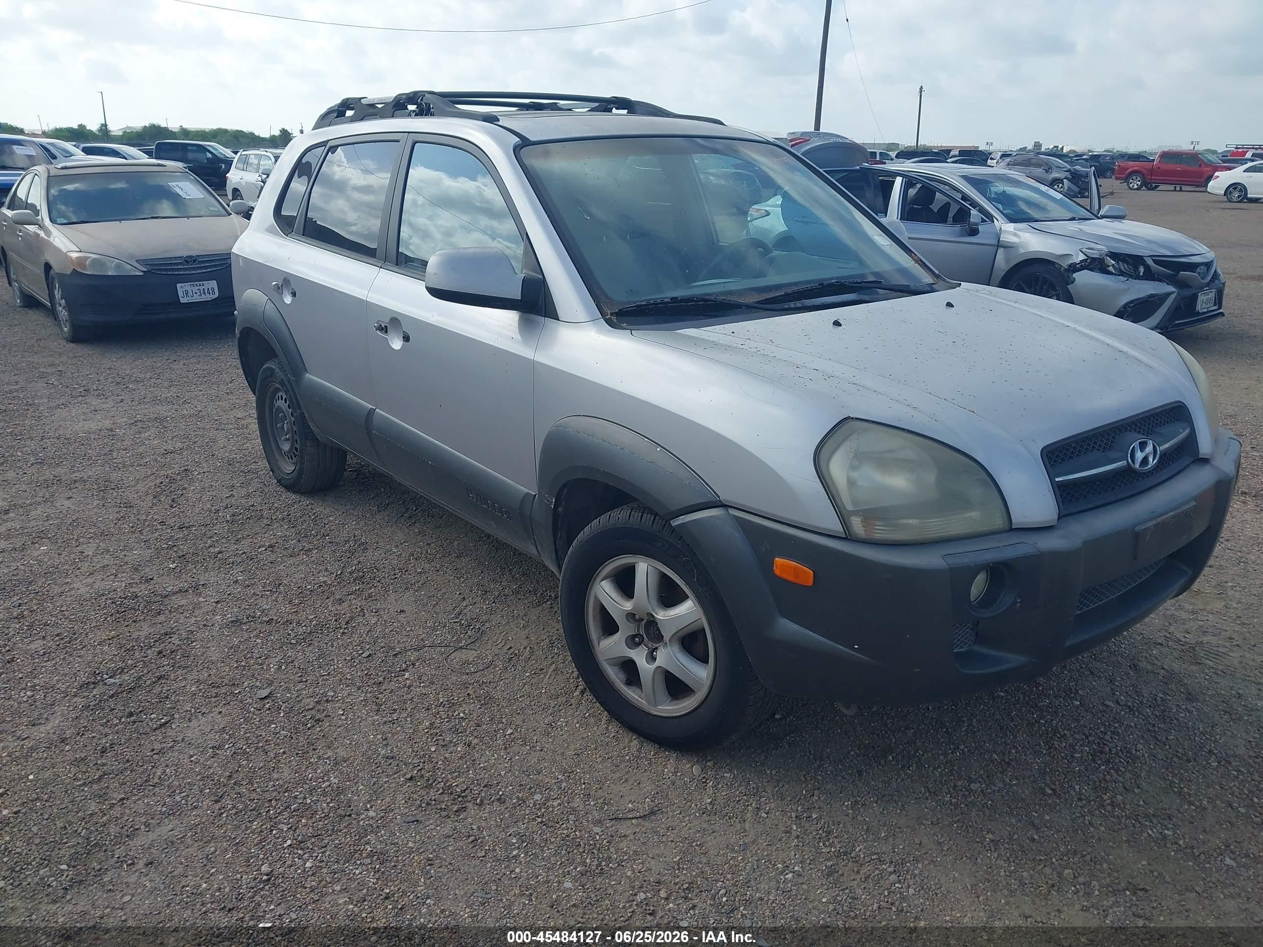 2005 Hyundai Tucson Gls/lx Silver vin: KM8JN12D65U196999