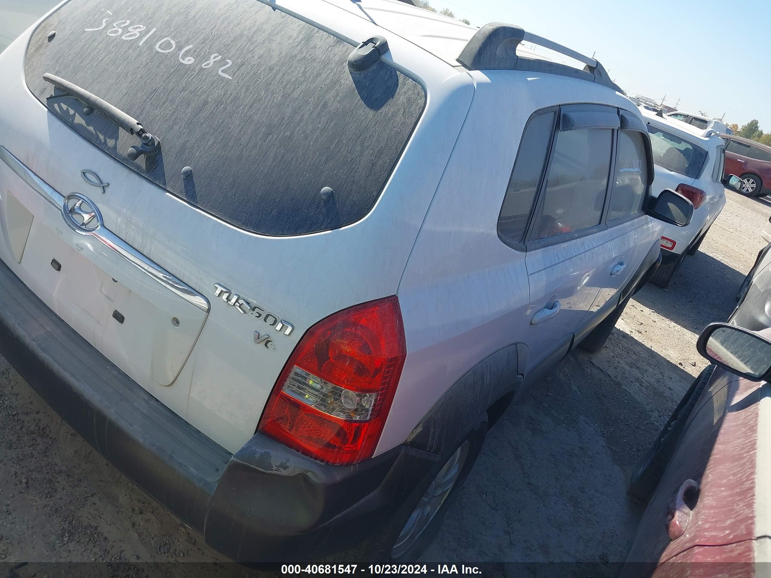 2007 Hyundai Tucson Limited/se White vin: KM8JN12D67U494973