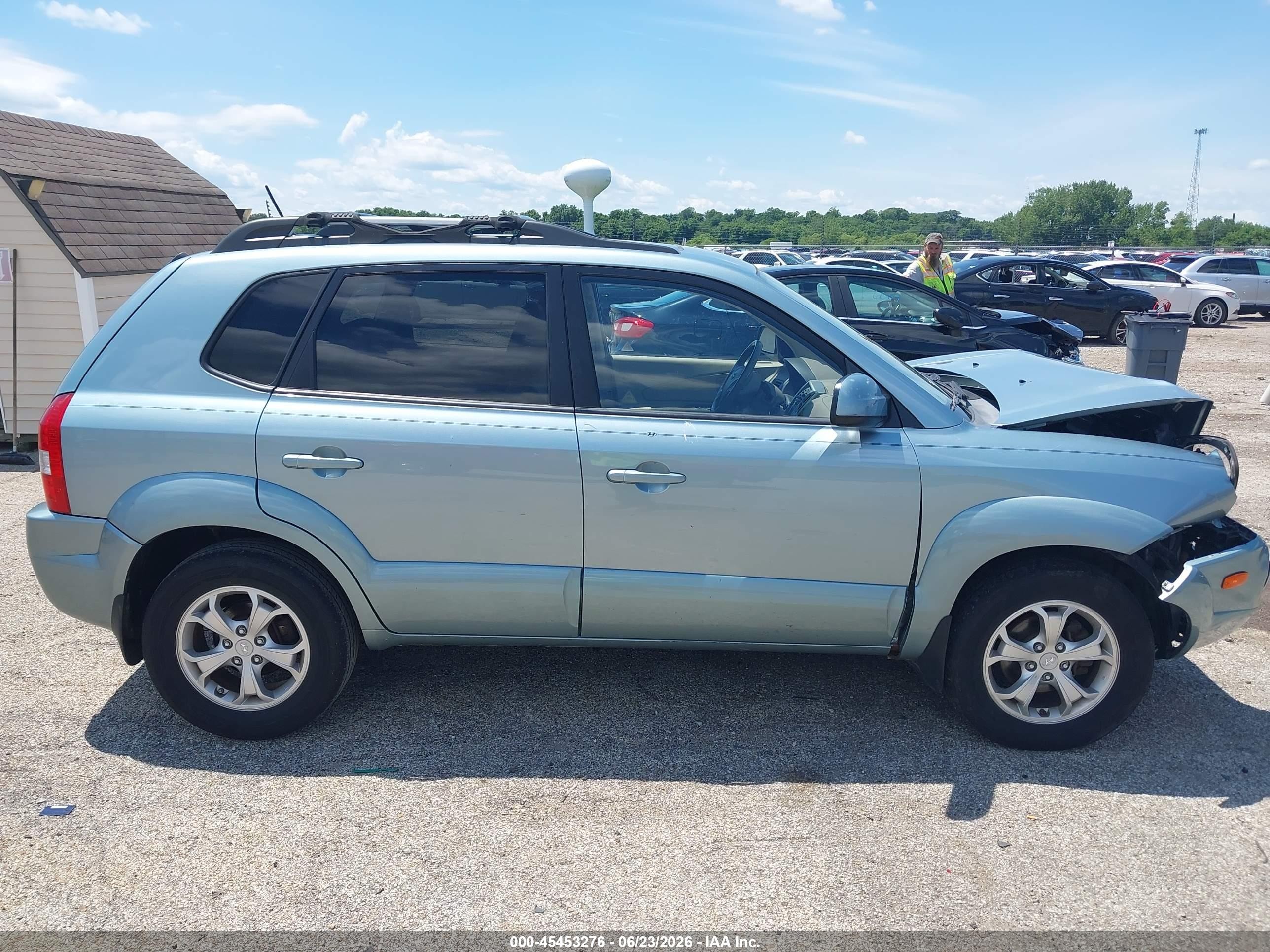 2009 Hyundai Tucson Limited V6 Light Blue vin: KM8JN12D79U933827