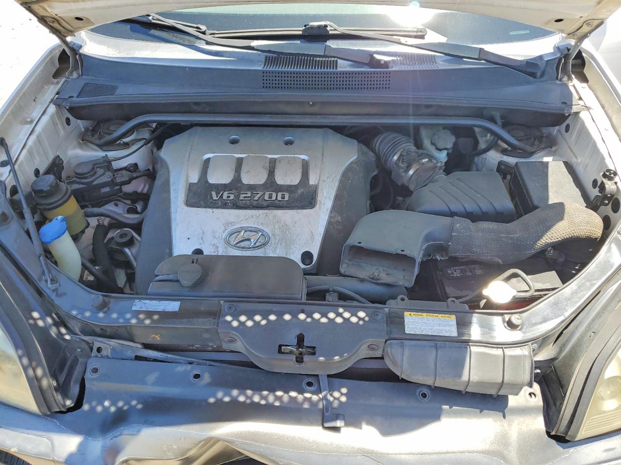 2005 Hyundai Tucson Gls Белый vin: KM8JN12D85U213303