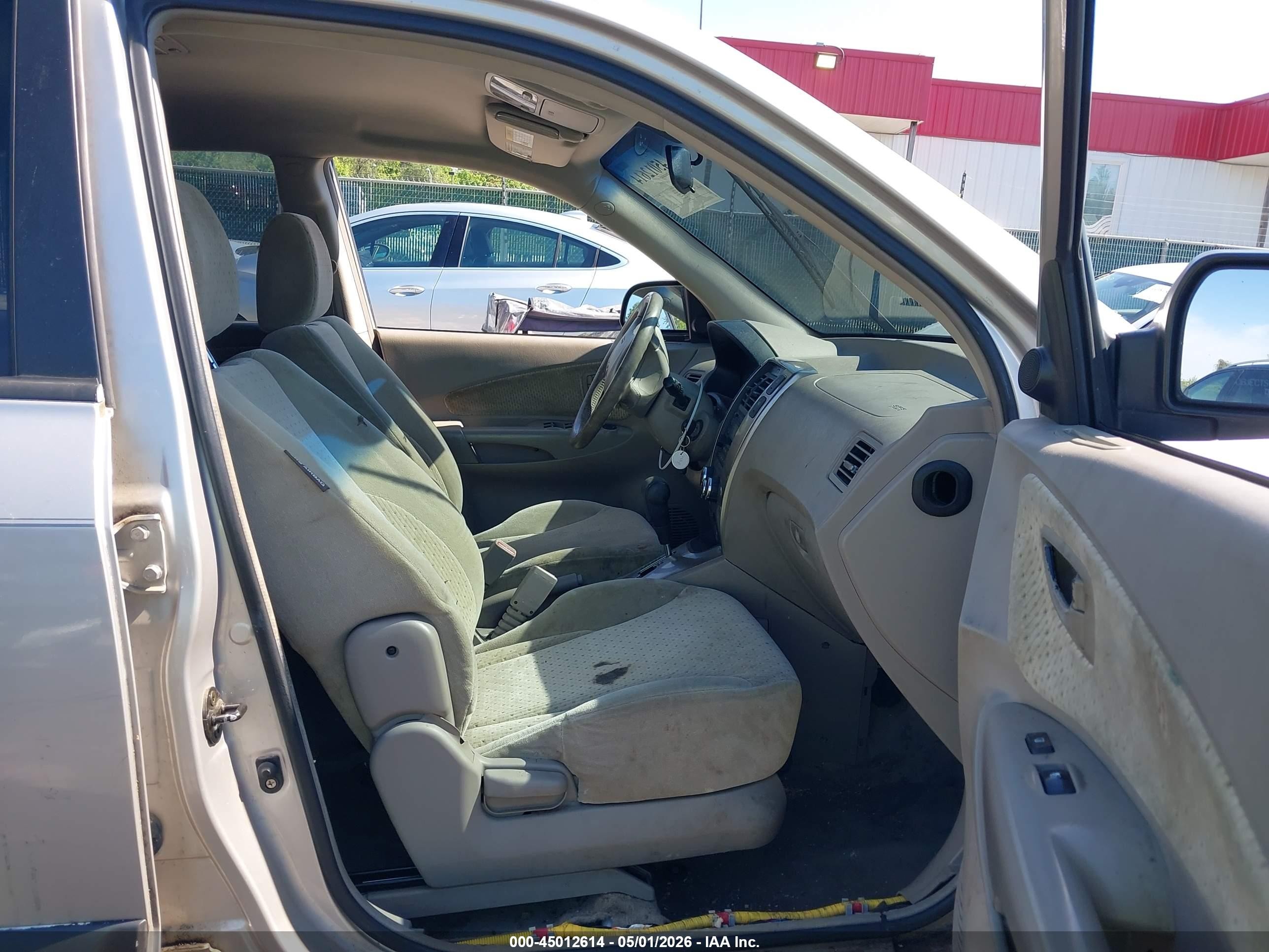 2005 Hyundai Tucson Gls/lx Серебряный vin: KM8JN12D95U044800