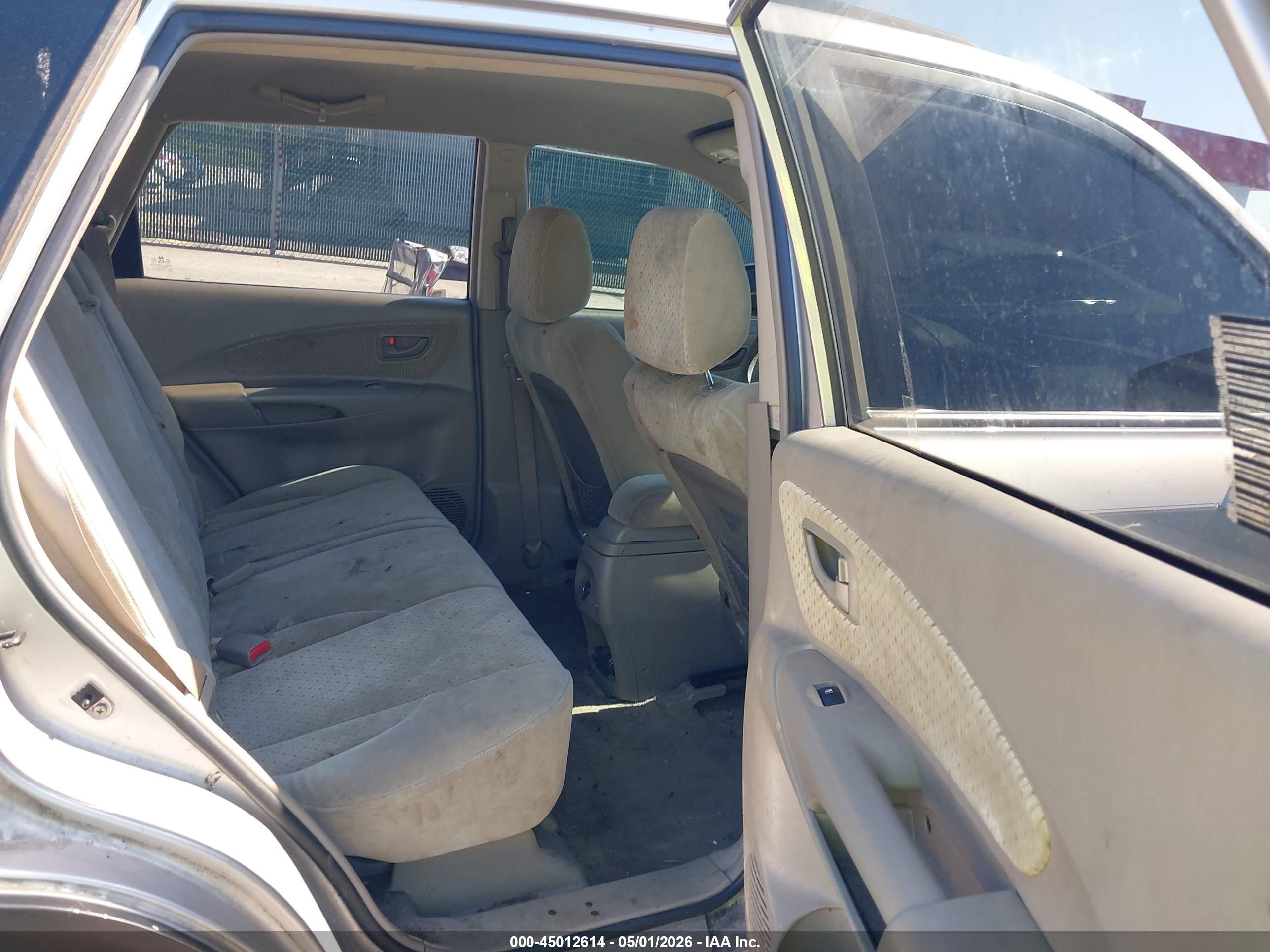 2005 Hyundai Tucson Gls/lx Серебряный vin: KM8JN12D95U044800