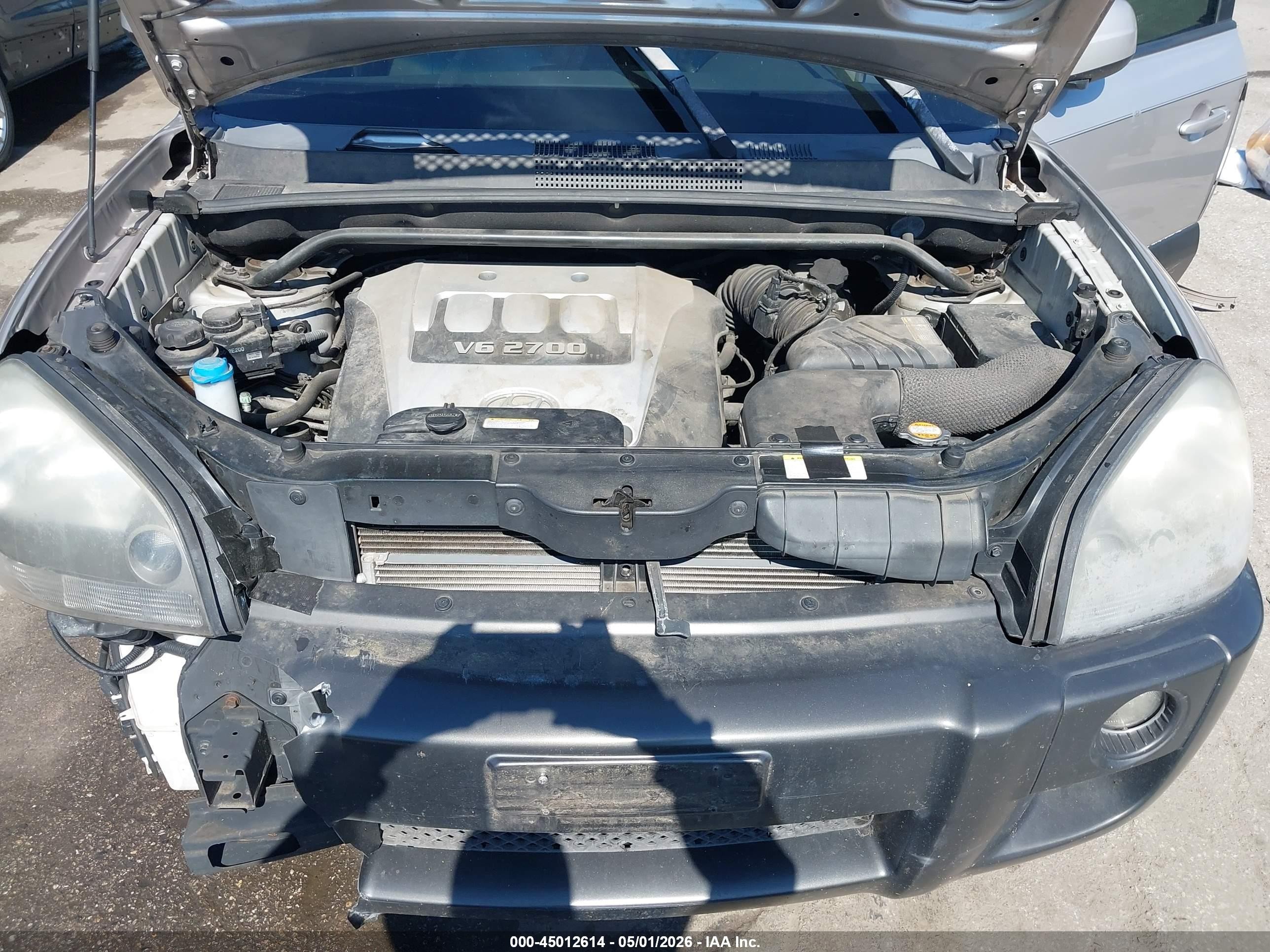 2005 Hyundai Tucson Gls/lx Серебряный vin: KM8JN12D95U044800