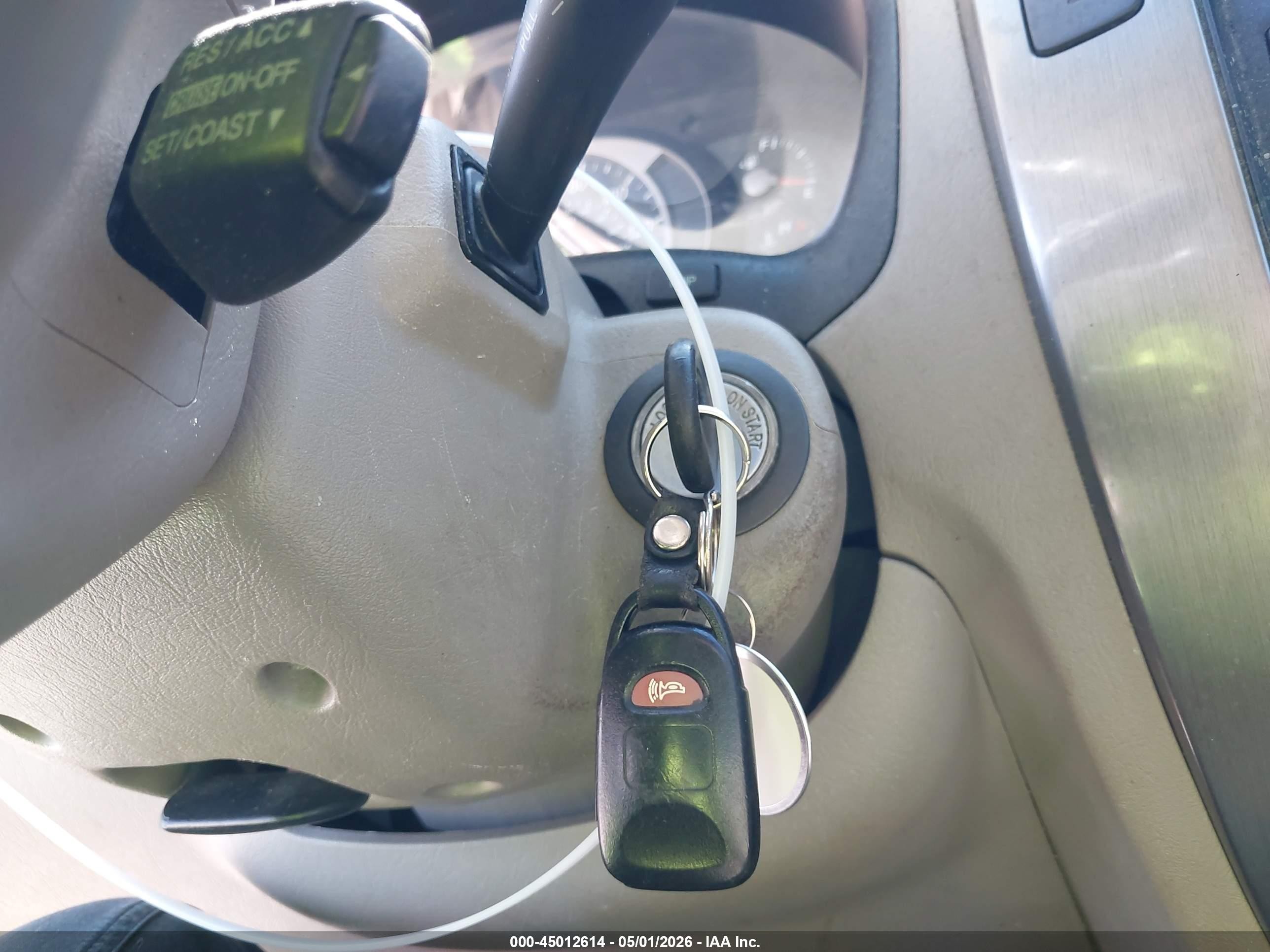 2005 Hyundai Tucson Gls/lx Серебряный vin: KM8JN12D95U044800