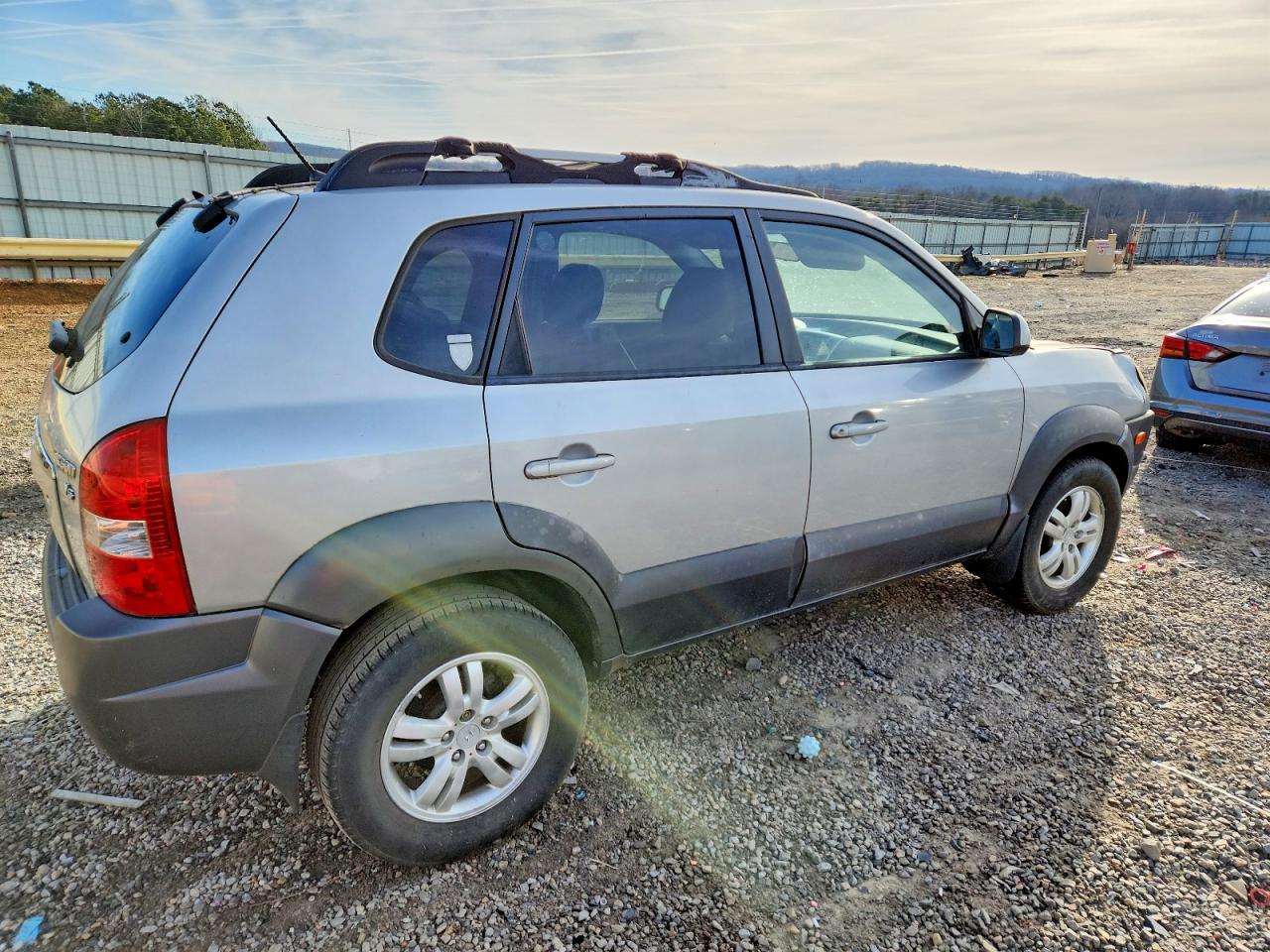 2008 Hyundai Tucson Silver vin: KM8JN12D98U814465