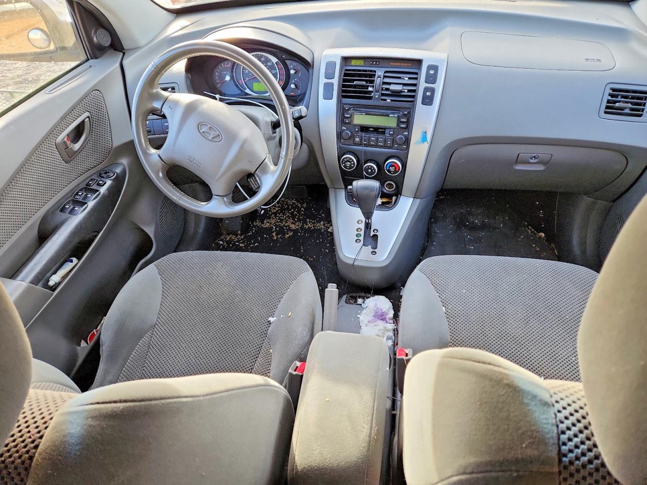 2008 Hyundai Tucson Silver vin: KM8JN12D98U814465