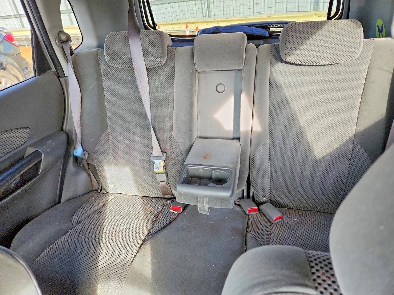 2008 Hyundai Tucson Silver vin: KM8JN12D98U814465