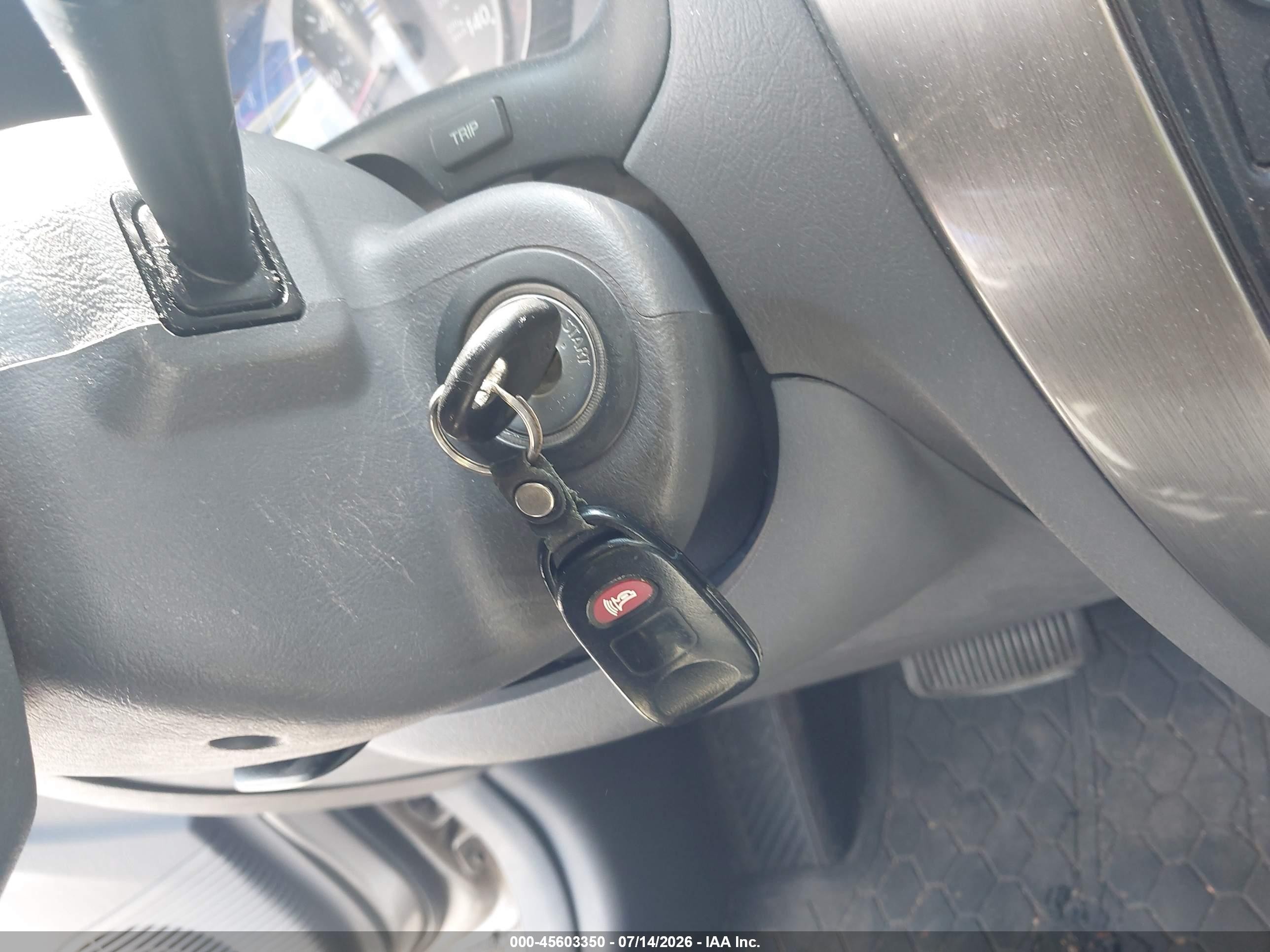 2005 Hyundai Tucson Gls/lx Silver vin: KM8JN12DX5U129368
