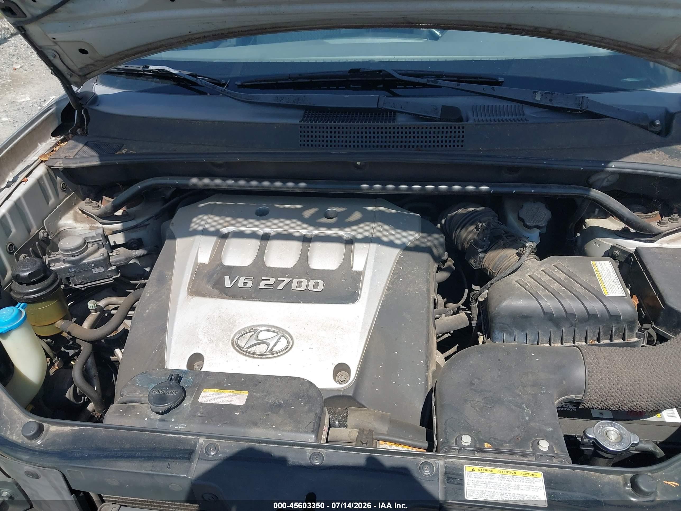2005 Hyundai Tucson Gls/lx Silver vin: KM8JN12DX5U129368