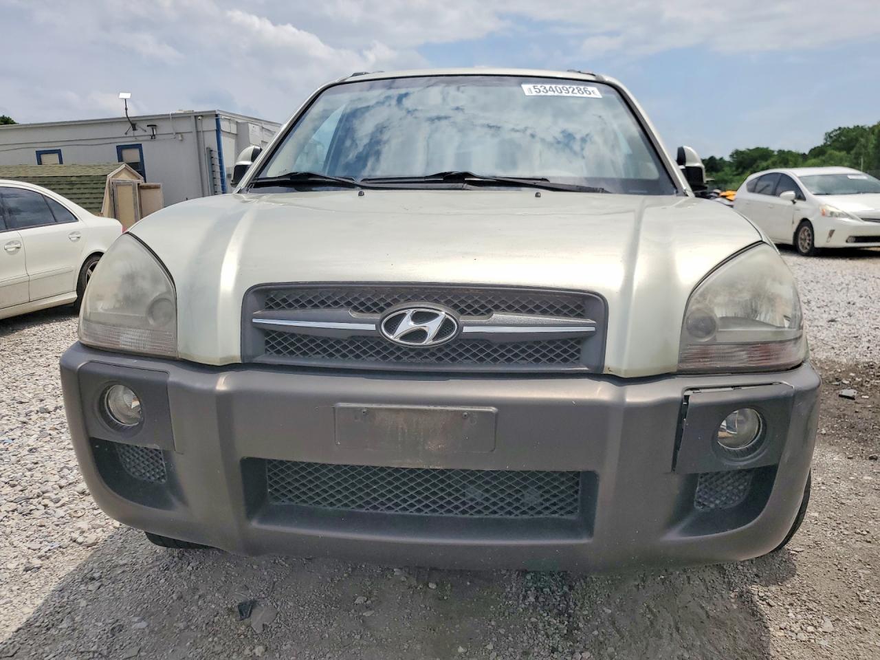 2008 Hyundai Tucson Se Gold vin: KM8JN12DX8U896724