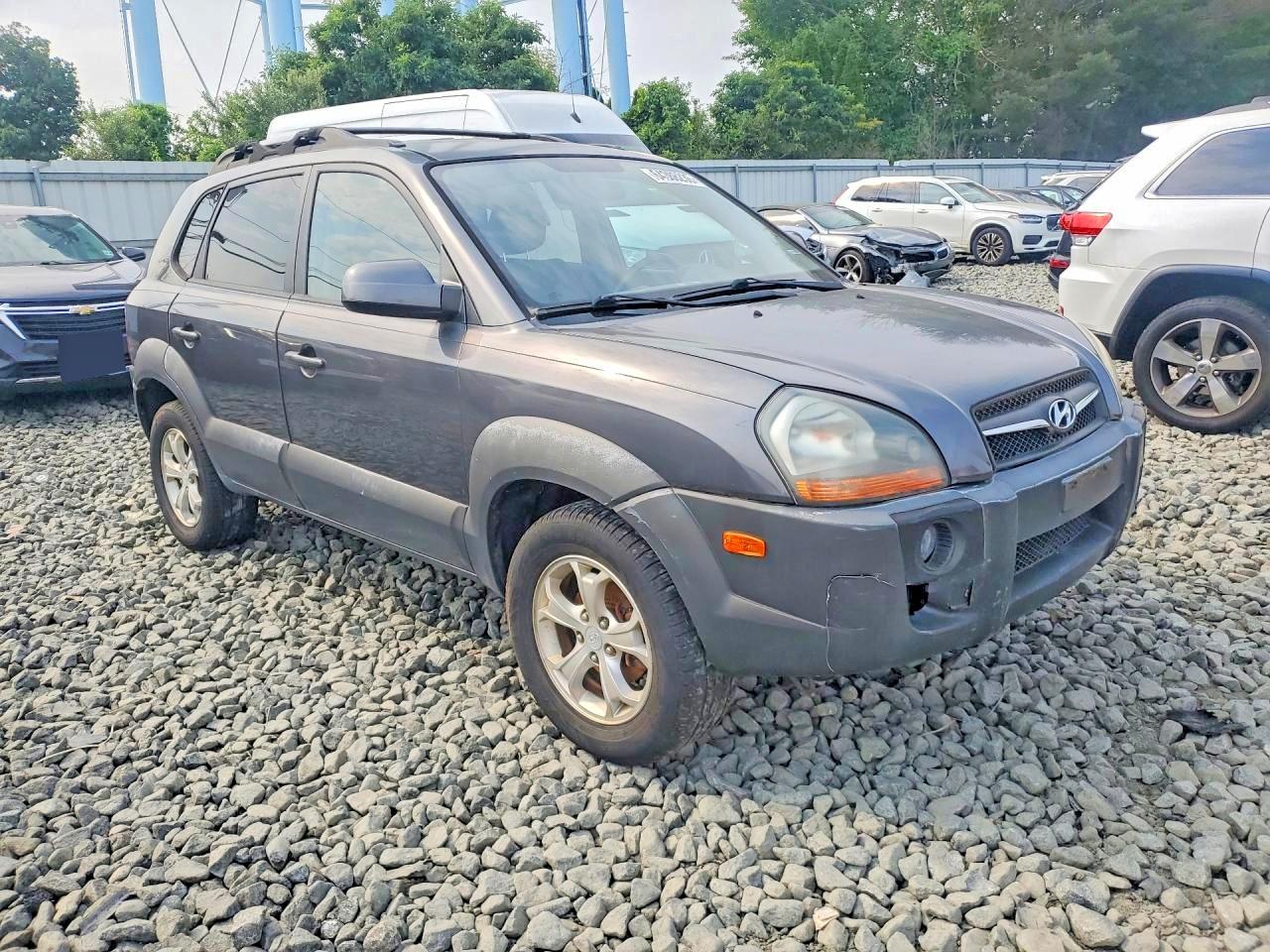 2009 Hyundai Tucson Se Gray vin: KM8JN72D09U943909
