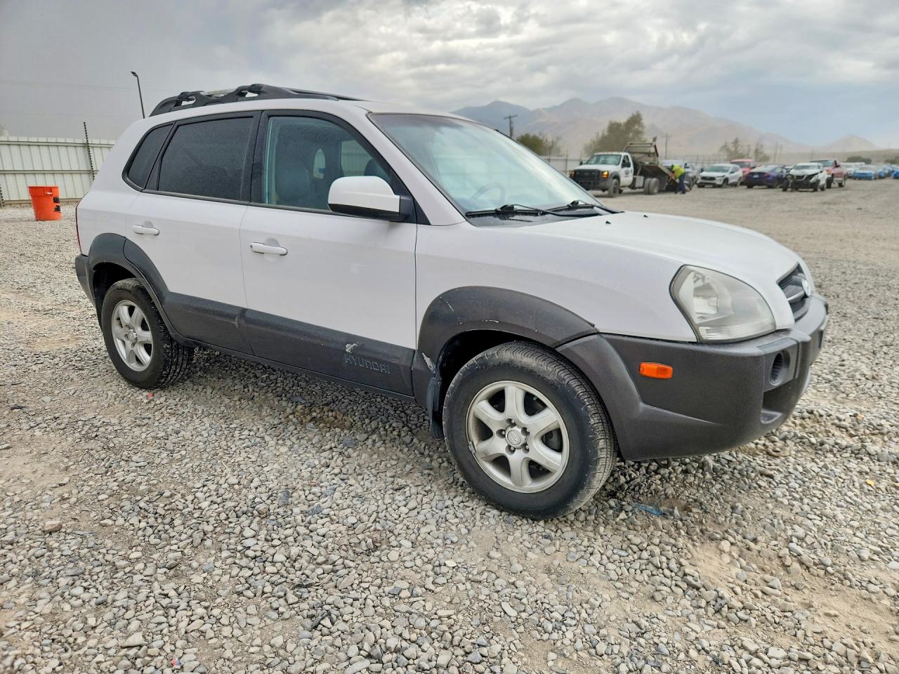 2005 Hyundai Tucson Gls White vin: KM8JN72D15U193219