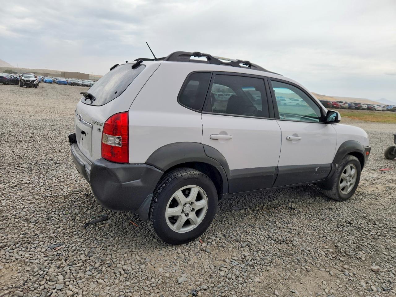 2005 Hyundai Tucson Gls White vin: KM8JN72D15U193219