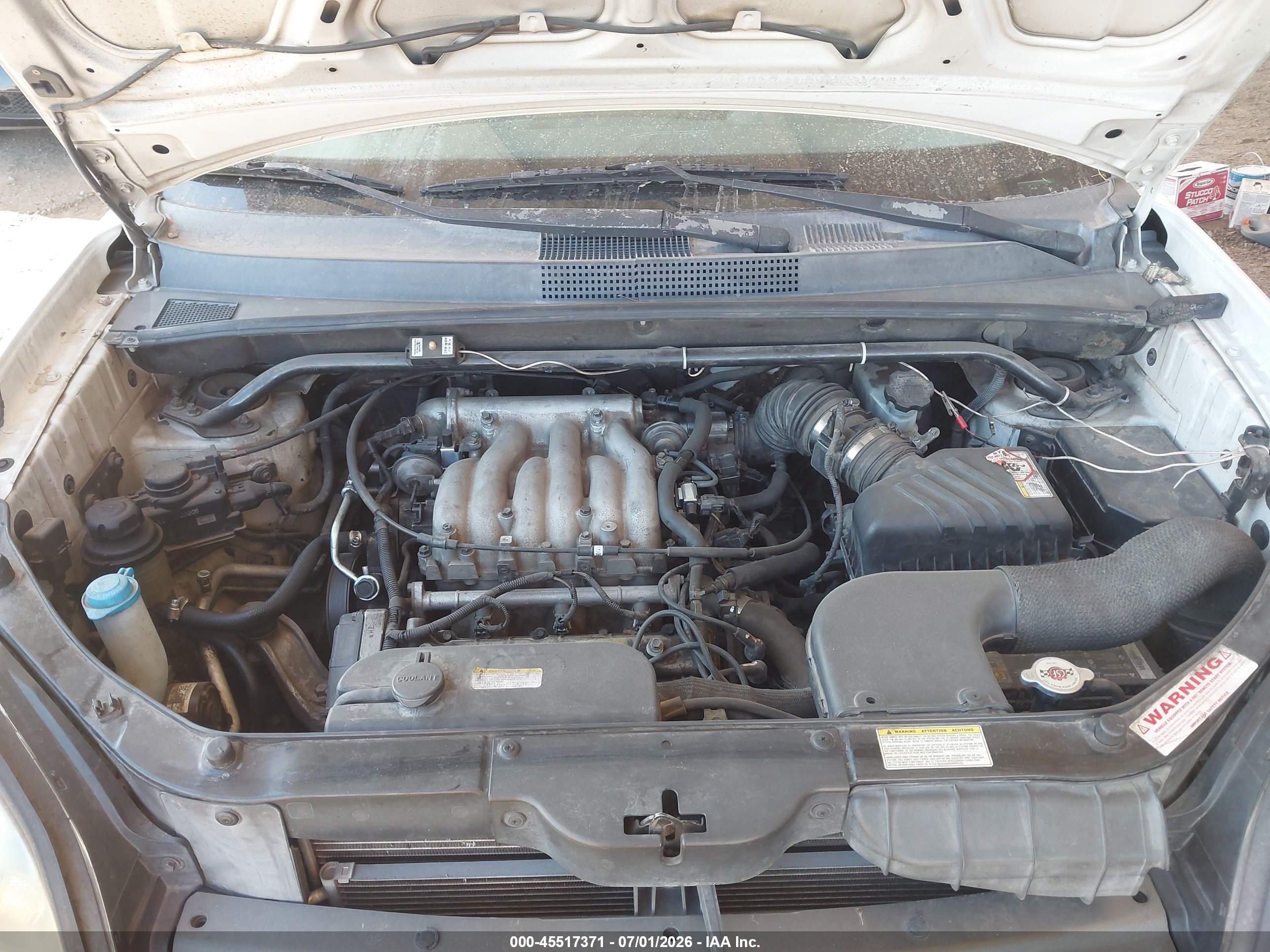 2005 Hyundai Tucson Gls/lx White vin: KM8JN72D25U042440
