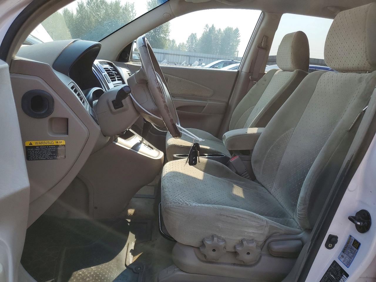 2005 Hyundai Tucson Gls White vin: KM8JN72D25U083375