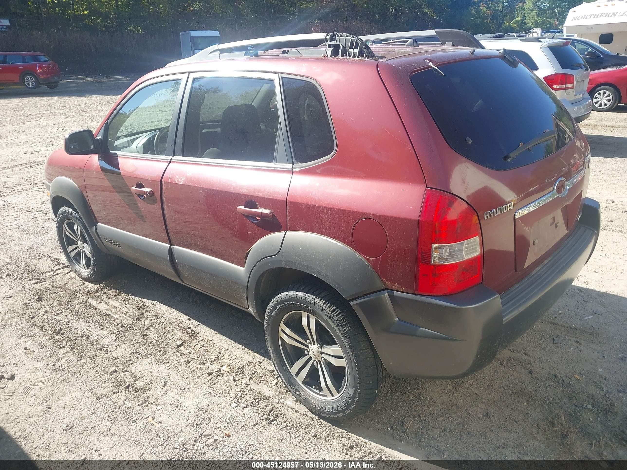 2005 Hyundai Tucson Gls/lx Red vin: KM8JN72D55U121939