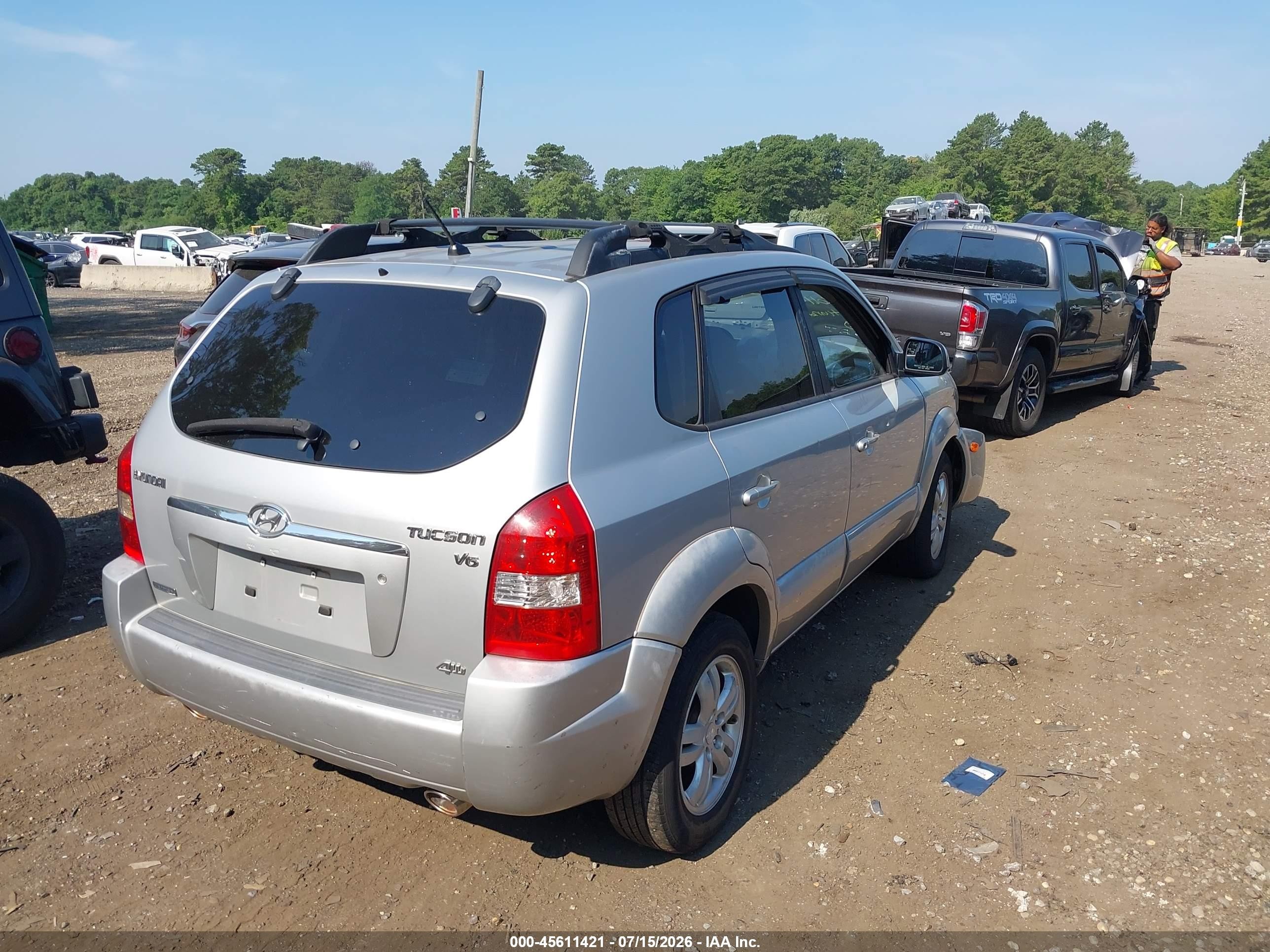 2007 Hyundai Tucson Limited/se Silver vin: KM8JN72D67U667345