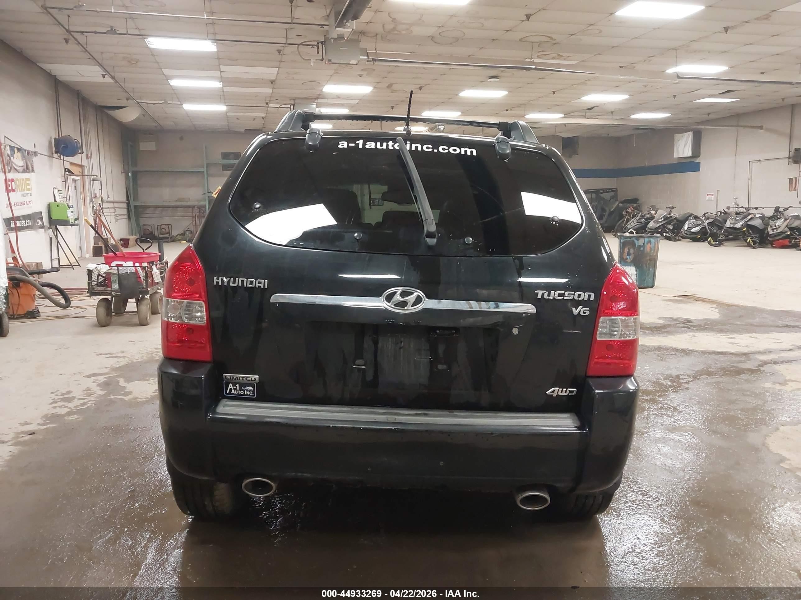 2008 Hyundai Tucson Limited V6/se Black vin: KM8JN72D88U856113