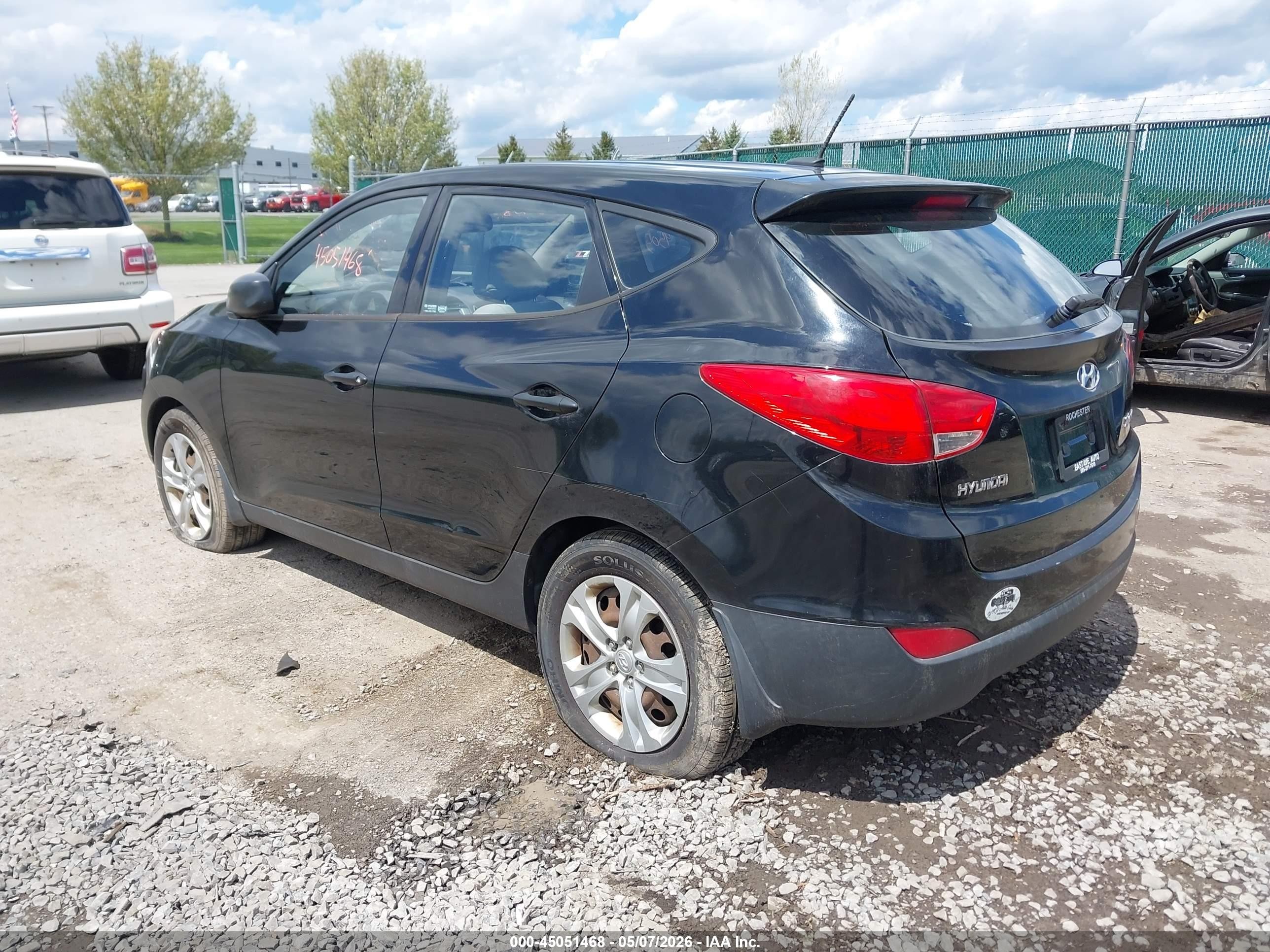 2011 Hyundai Tucson Gl Black vin: KM8JT3AB0BU183243