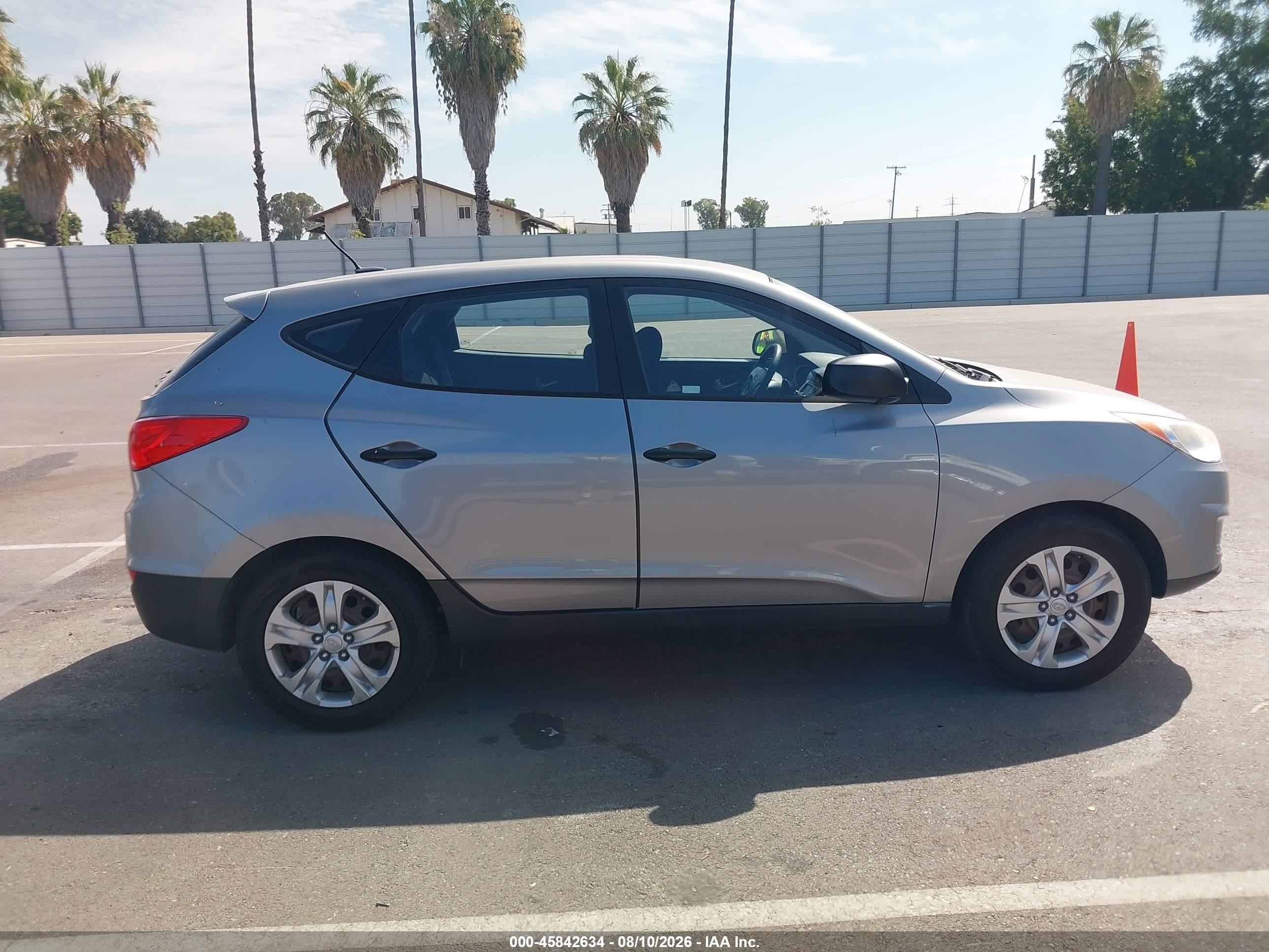 2011 Hyundai Tucson Gl Silver vin: KM8JT3AB1BU194204