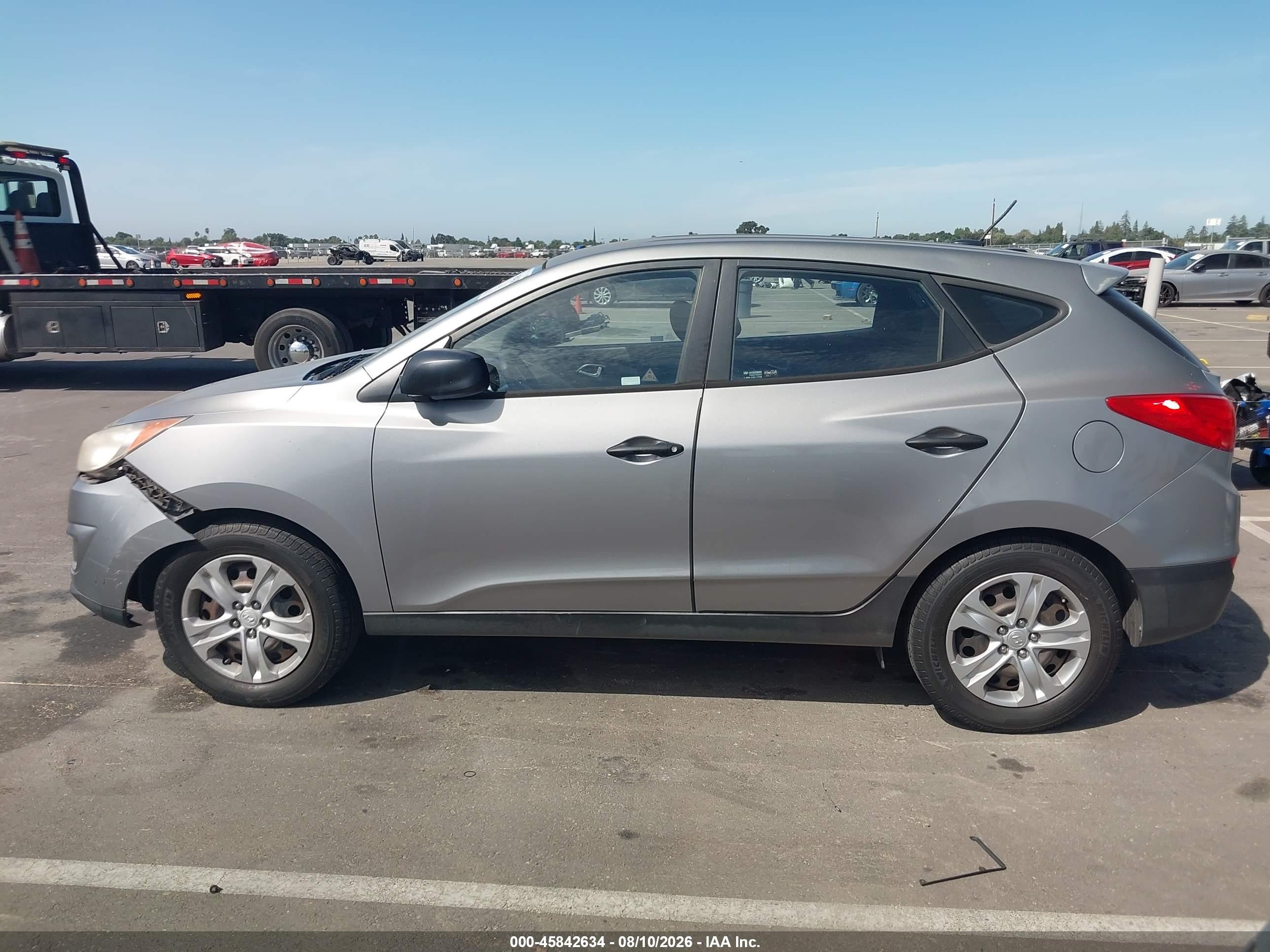 2011 Hyundai Tucson Gl Silver vin: KM8JT3AB1BU194204