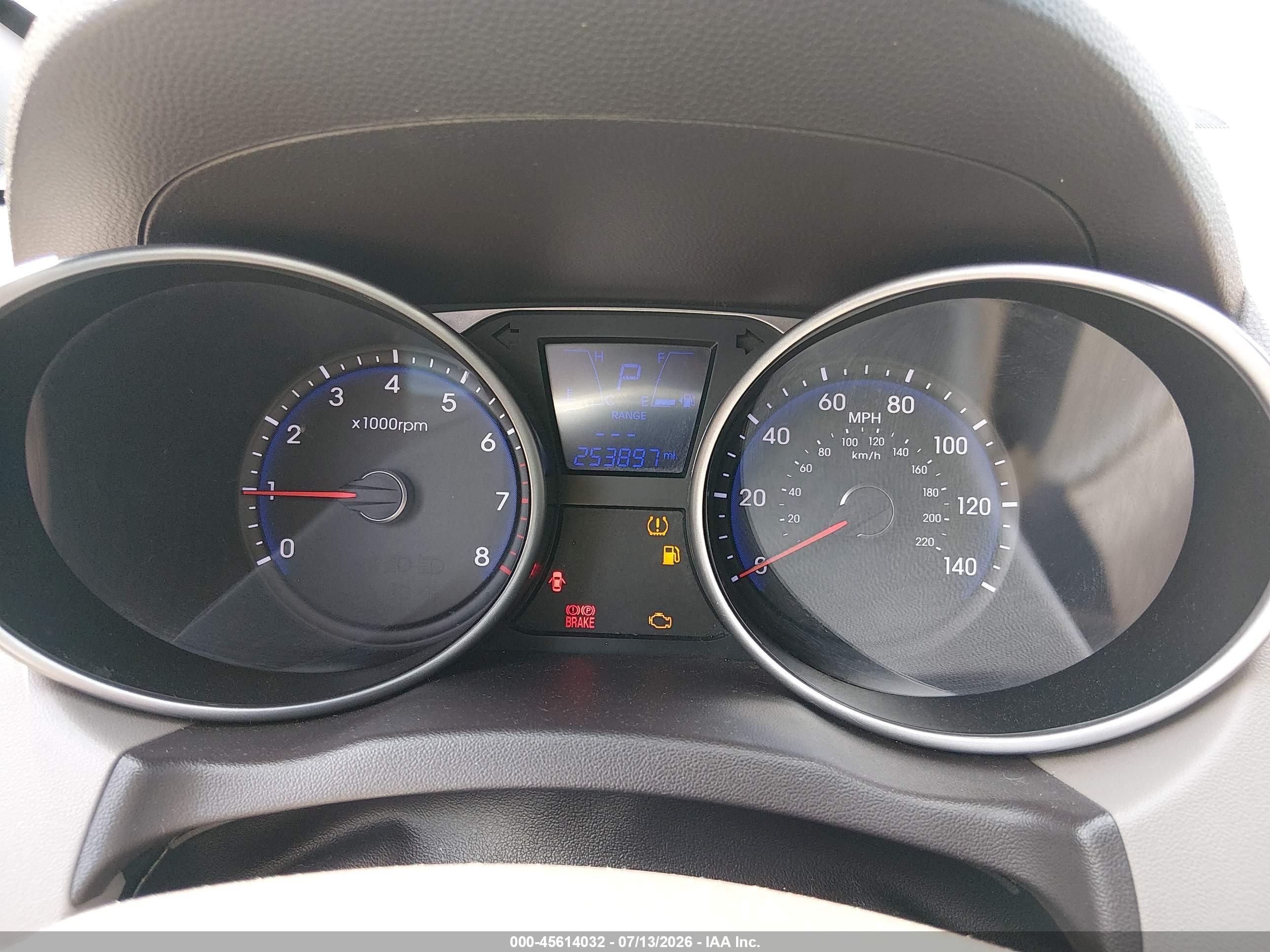 2011 Hyundai Tucson Gl Коричневый vin: KM8JT3AB1BU220770