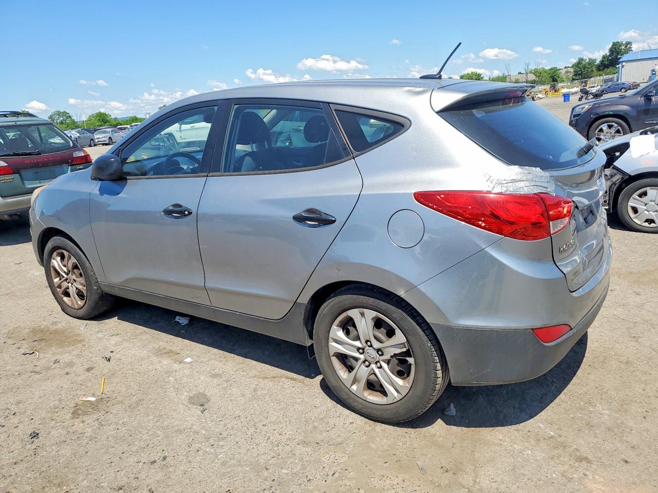 2011 Hyundai Tucson Gl Серый vin: KM8JT3AB2BU240834