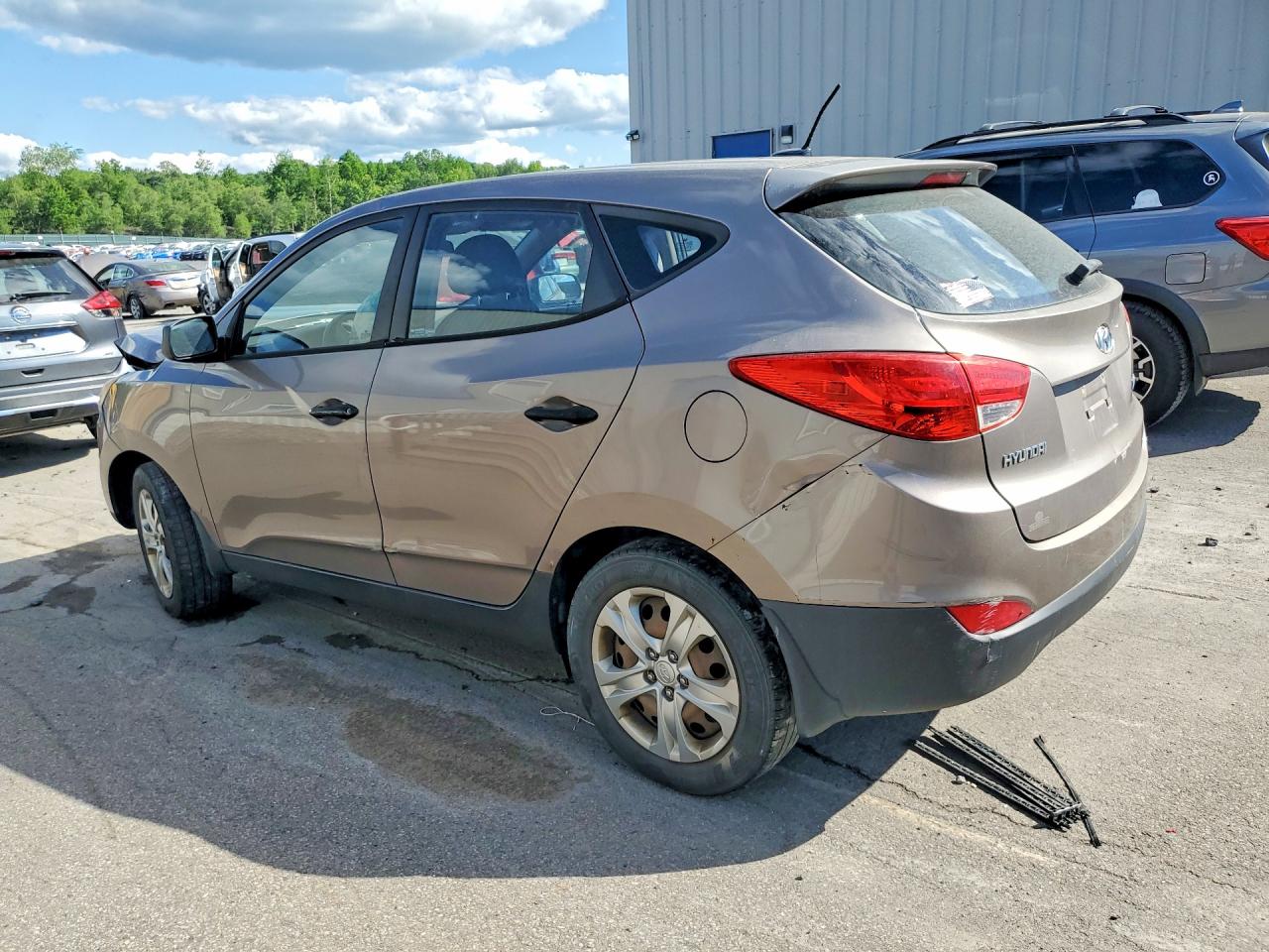 2011 Hyundai Tucson Gl Gold vin: KM8JT3AB2BU294909