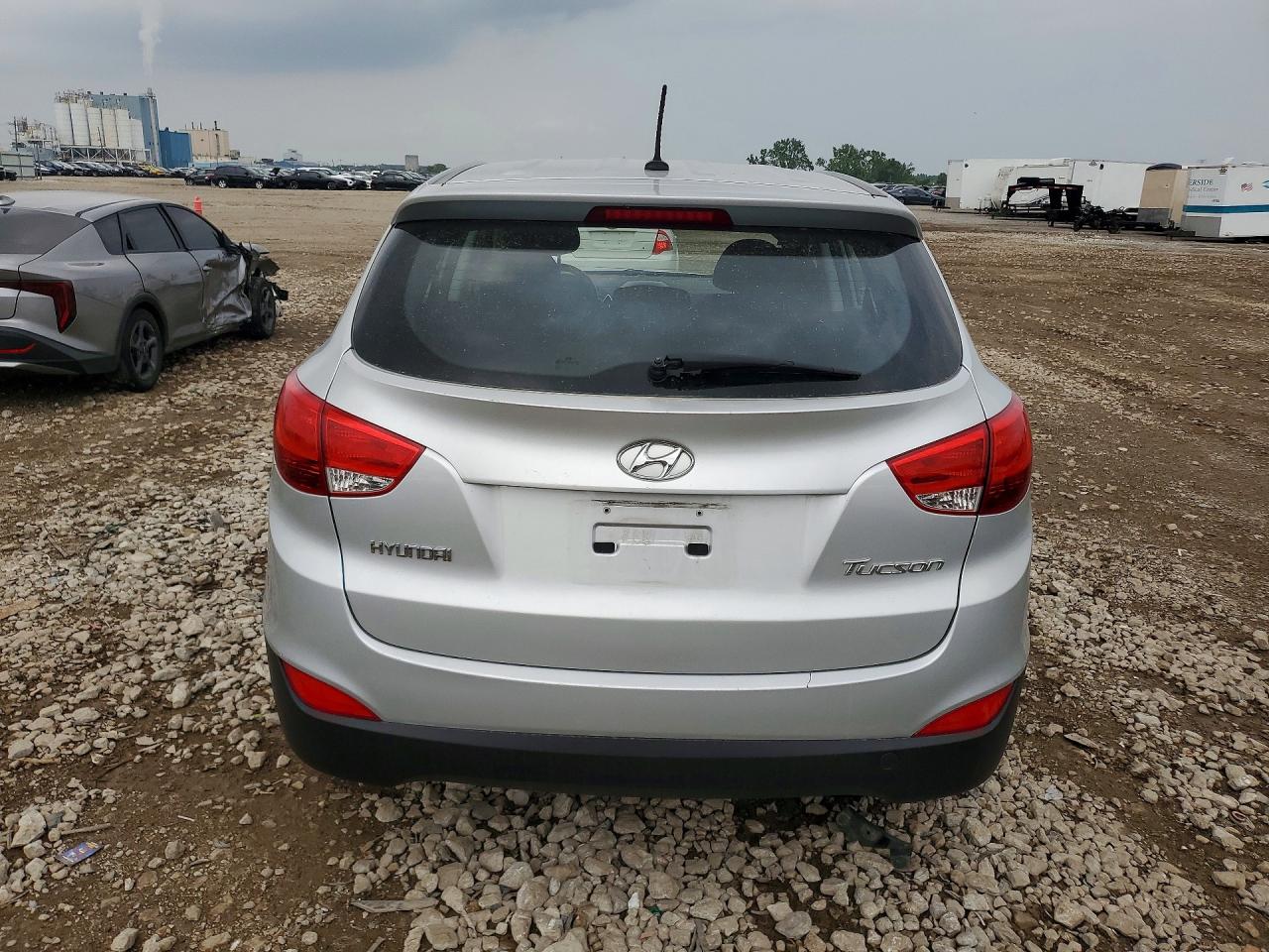 2011 Hyundai Tucson Gl Silver vin: KM8JT3AB3BU160152
