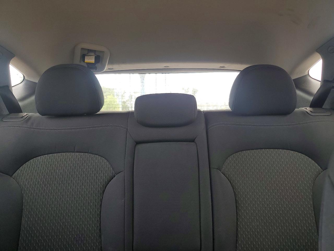 2011 Hyundai Tucson Gl Silver vin: KM8JT3AB3BU160152
