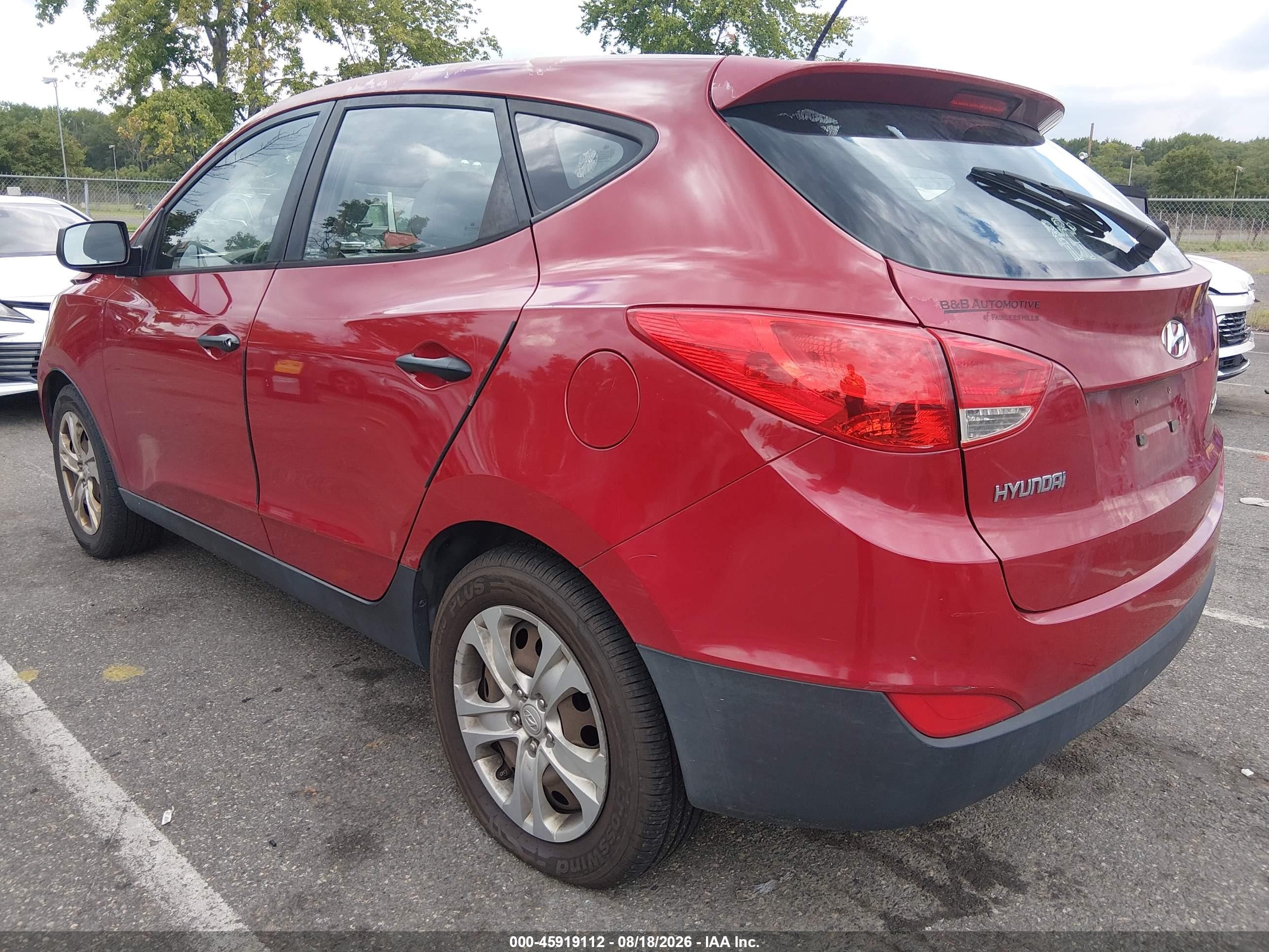 2011 Hyundai Tucson Gl Красный vin: KM8JT3AB3BU213917