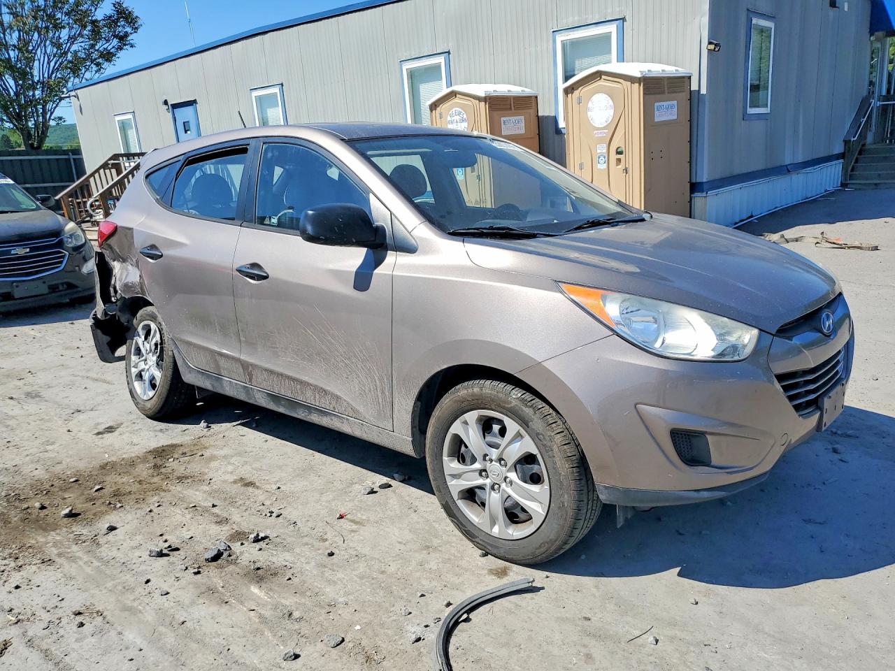 2011 Hyundai Tucson Gl Gold vin: KM8JT3AB3BU221175