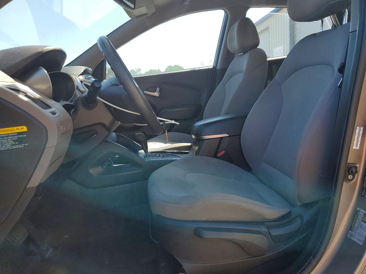 2011 Hyundai Tucson Gl Gold vin: KM8JT3AB3BU221175