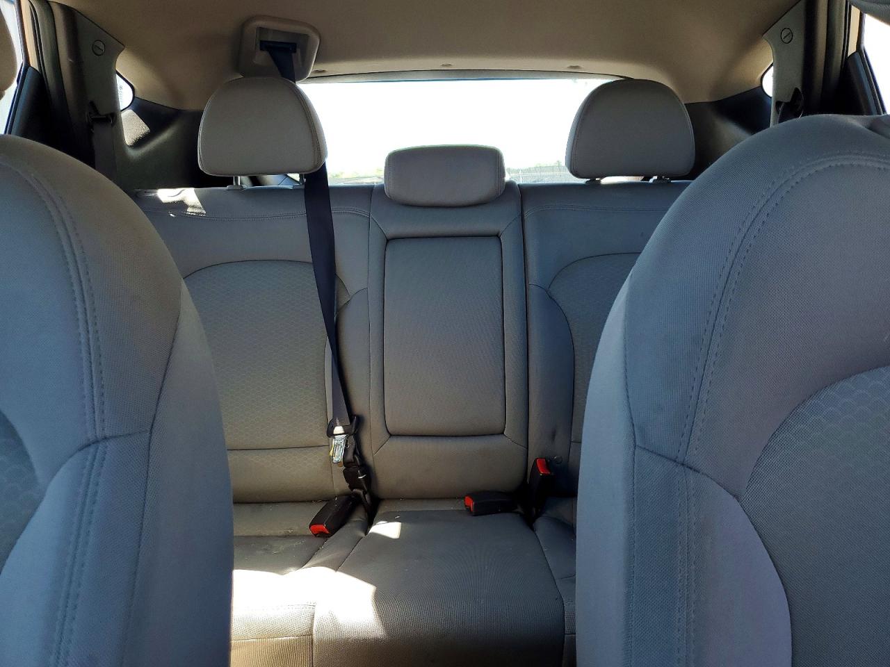 2011 Hyundai Tucson Gl Gold vin: KM8JT3AB3BU221175