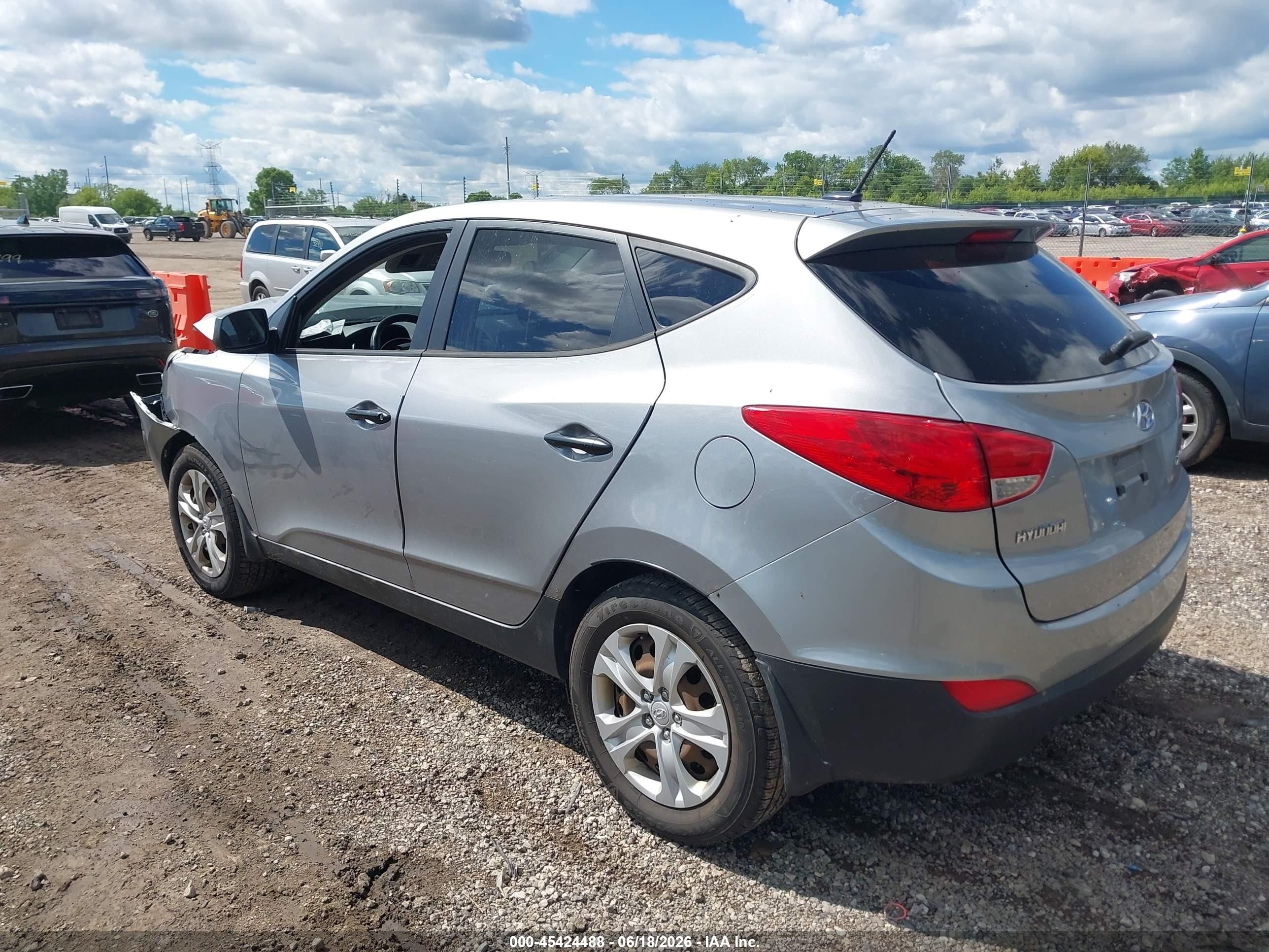 2012 Hyundai Tucson Gl Серебряный vin: KM8JT3AB3CU402701
