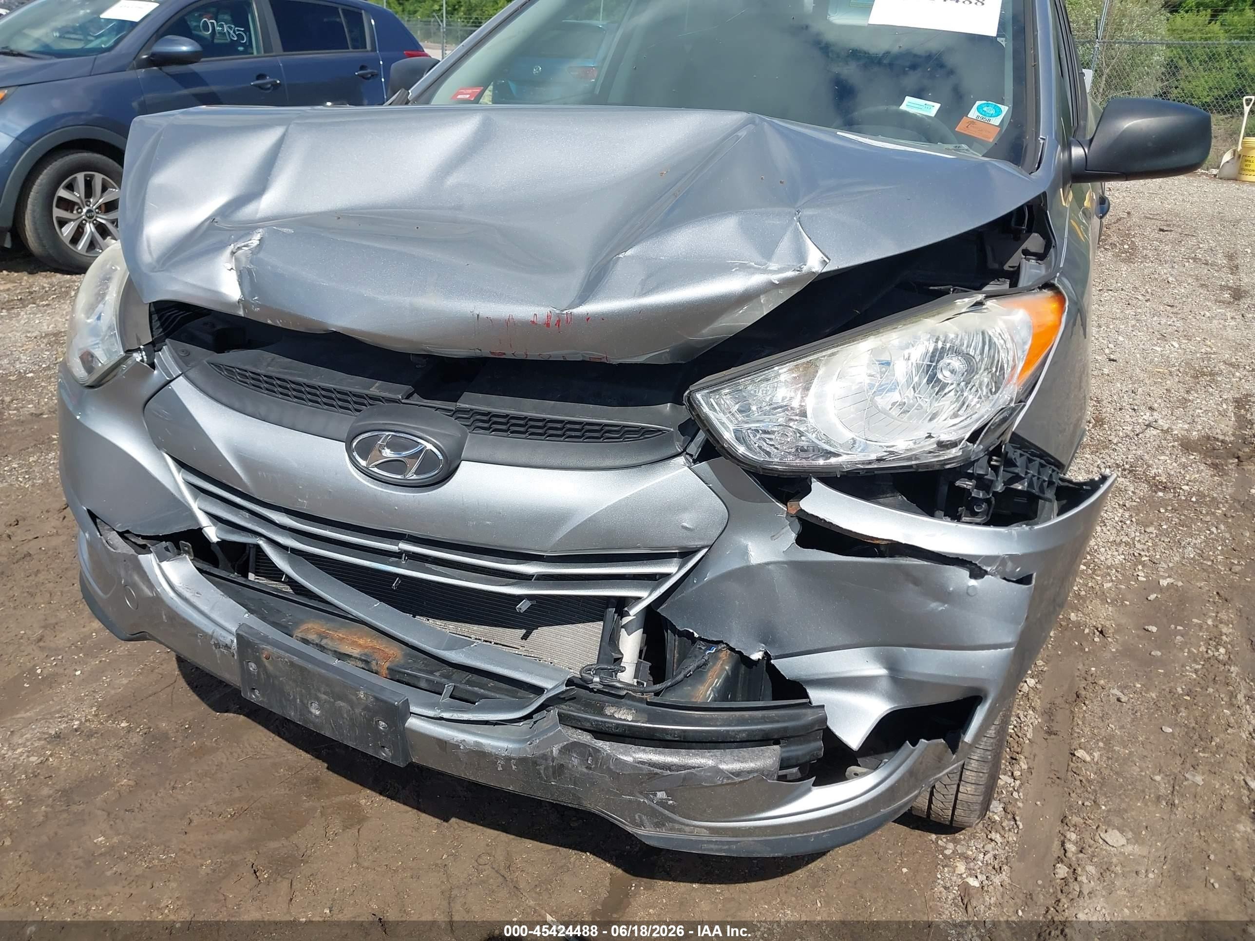 2012 Hyundai Tucson Gl Серебряный vin: KM8JT3AB3CU402701