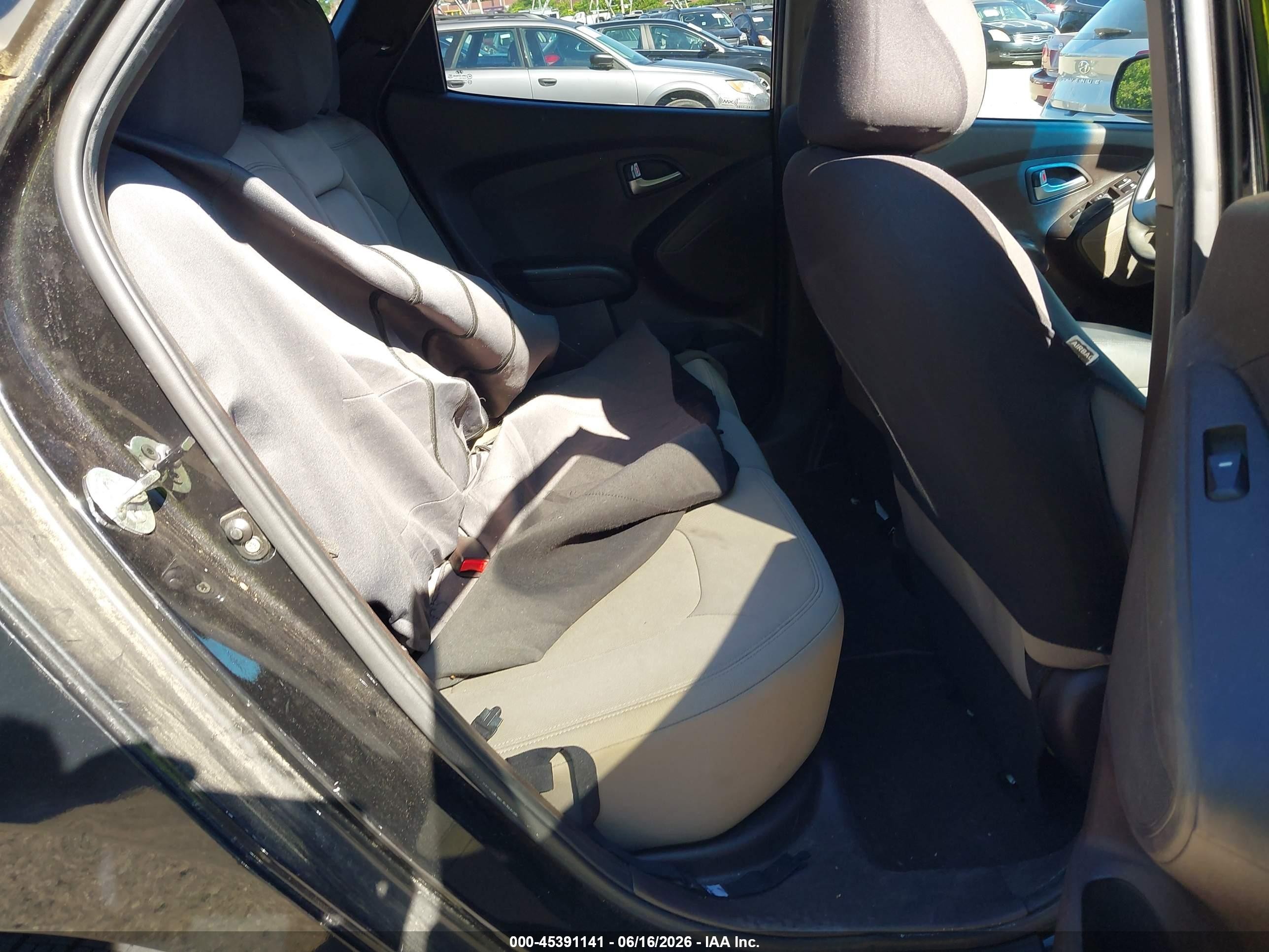 2012 Hyundai Tucson Gl Черный vin: KM8JT3AB5CU318136