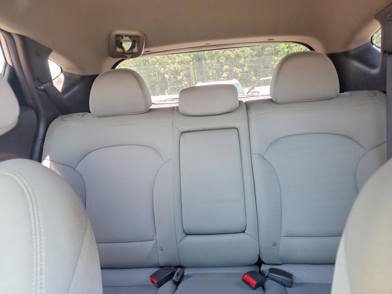 2011 Hyundai Tucson Gl Gold vin: KM8JT3AB6BU150408