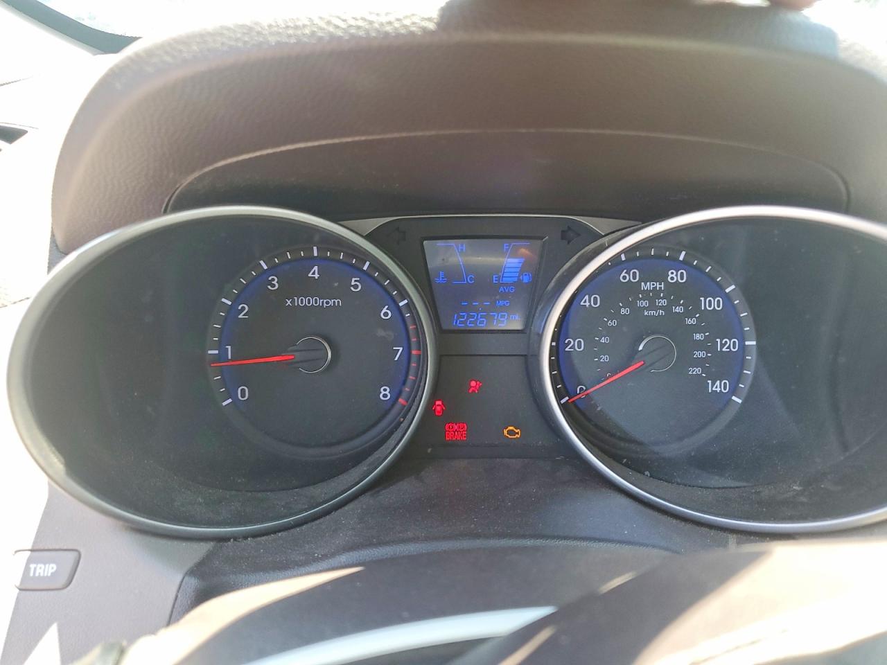 2011 Hyundai Tucson Gl Gold vin: KM8JT3AB6BU150408
