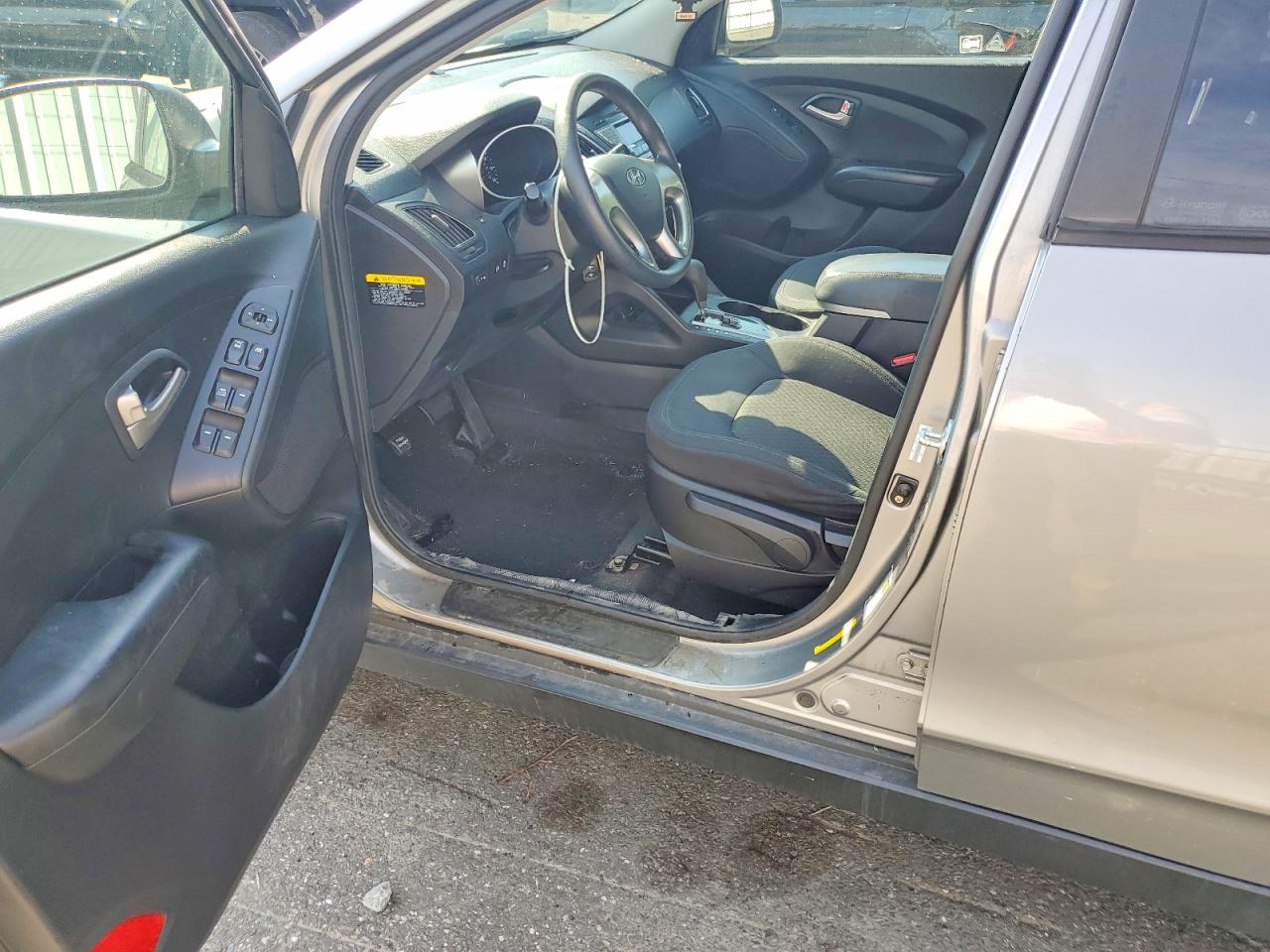 2012 Hyundai Tucson Gl Gray vin: KM8JT3AB6CU489199