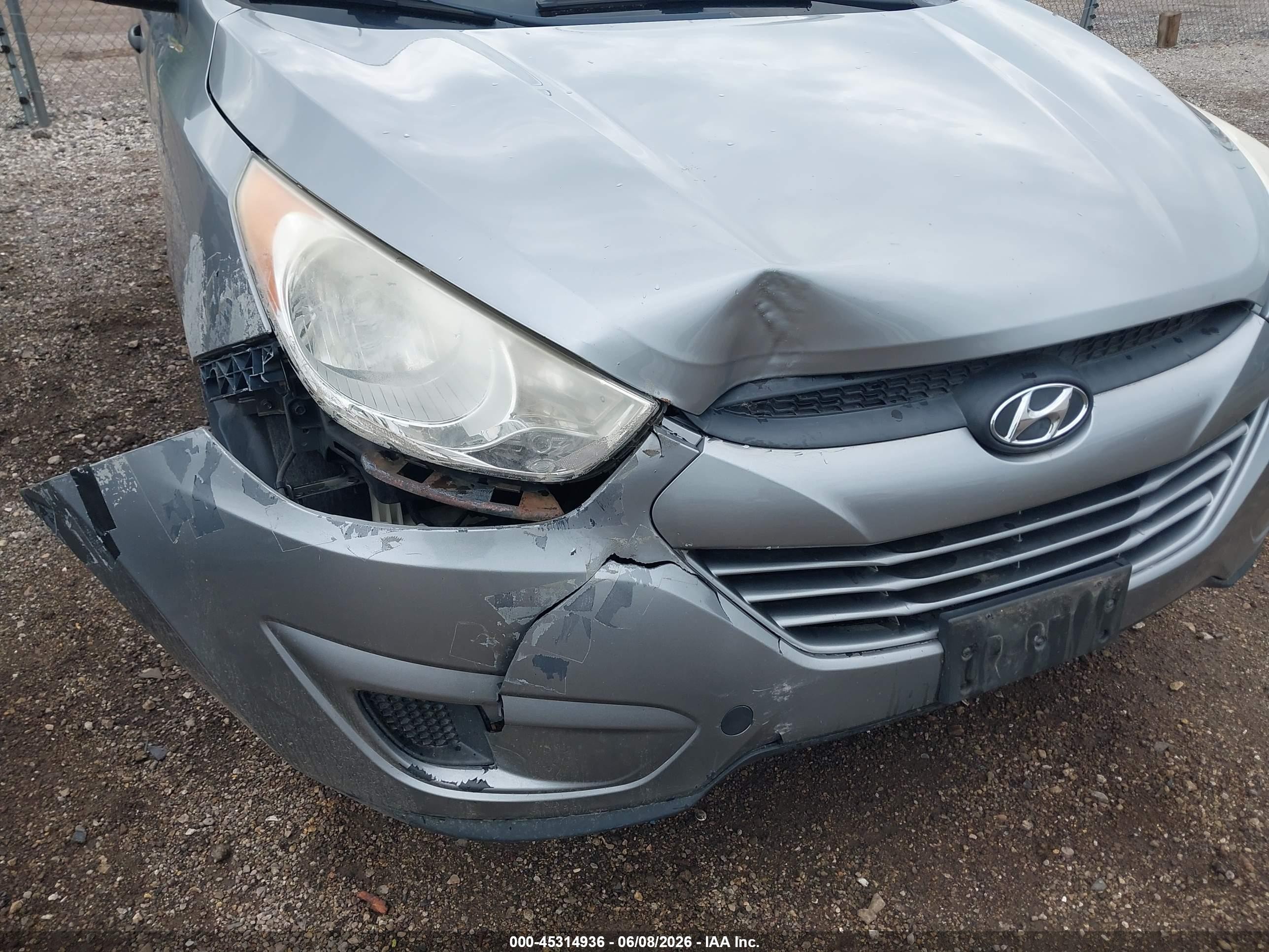 2011 Hyundai Tucson Gl Серый vin: KM8JT3AB8BU123162