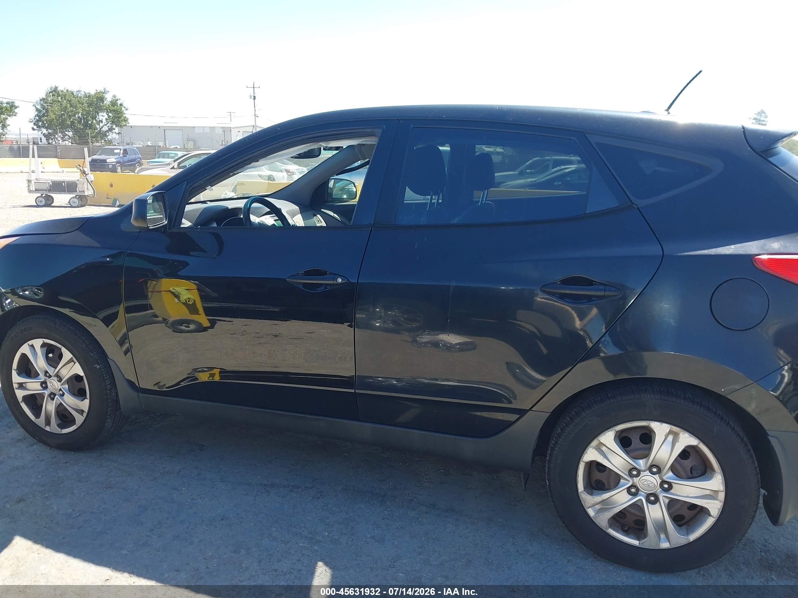 2012 Hyundai Tucson Gl Black vin: KM8JT3AB9CU511633